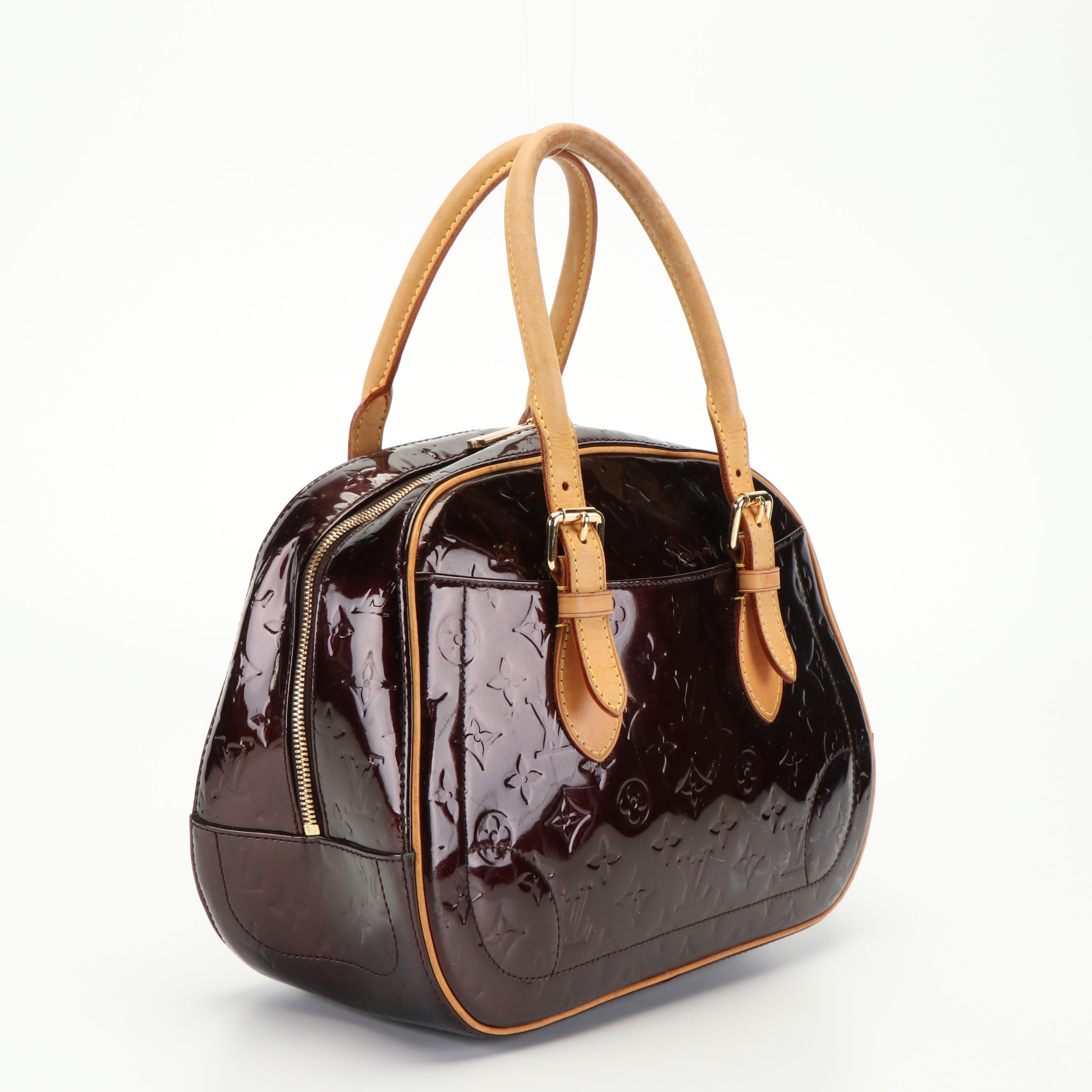 Louis Vuitton Summit Drive Monogram Vernis Handbag