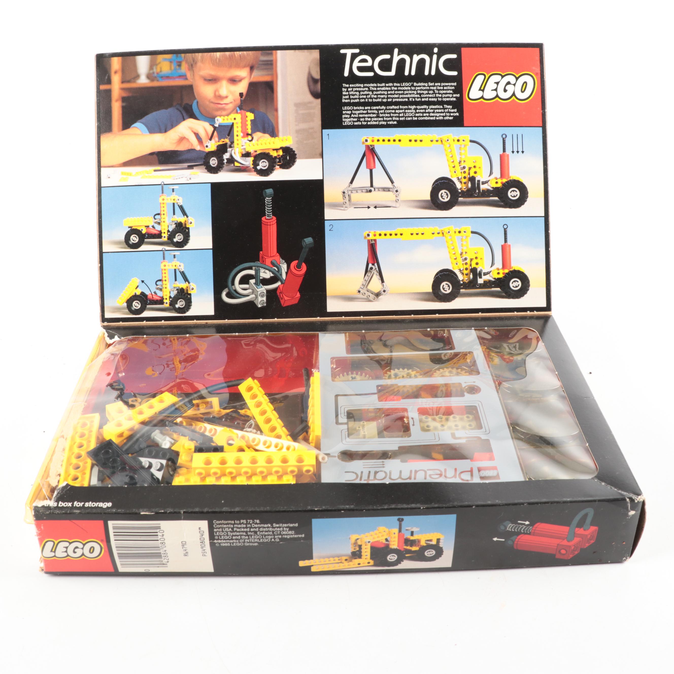 LEGO Technic "Universal" and "Roadster" Toy Construction Sets