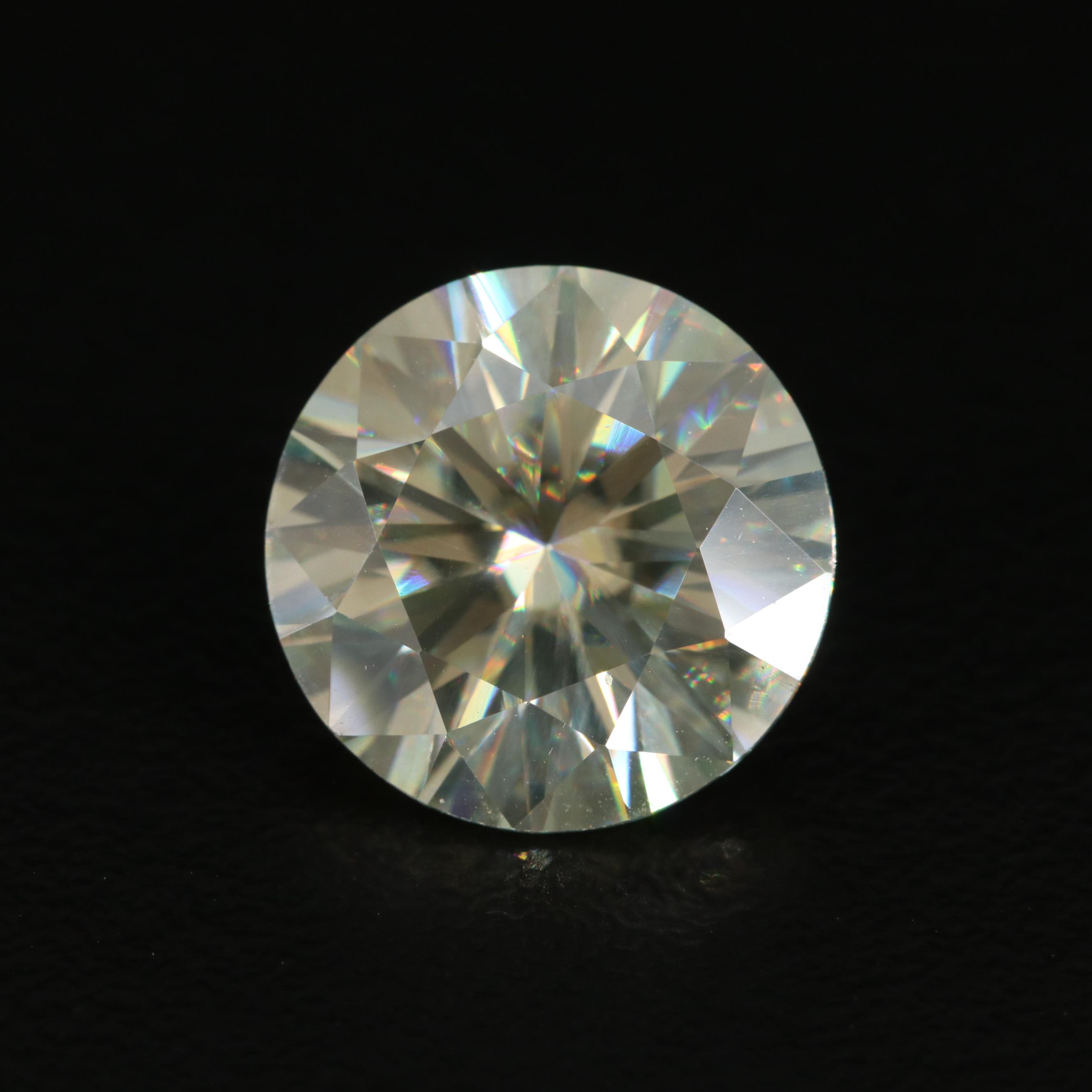 Loose 5.52 CT Moissanite