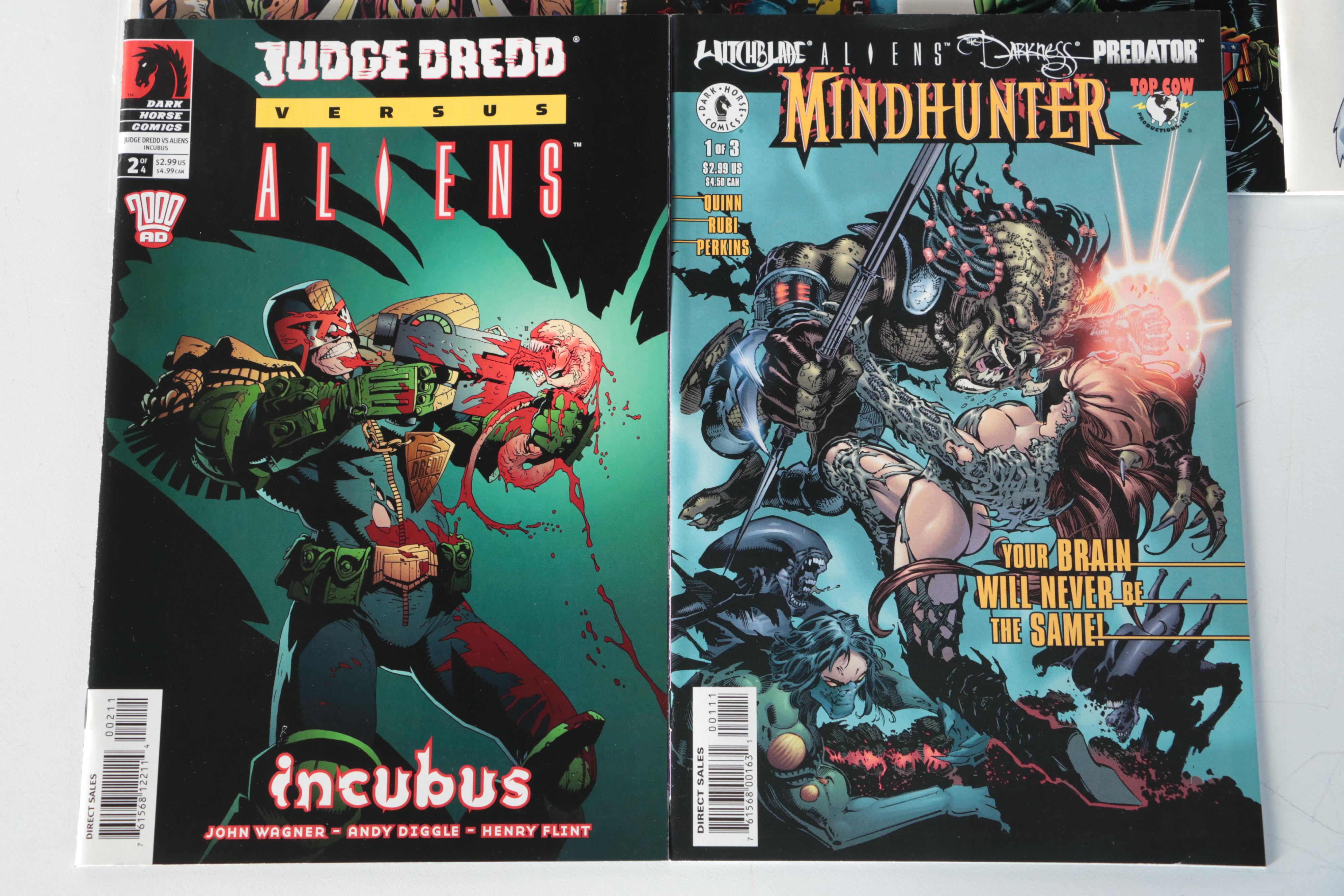 Modern Age Dark Horse Comic "Aliens Vs. Predator" and More Comic Books