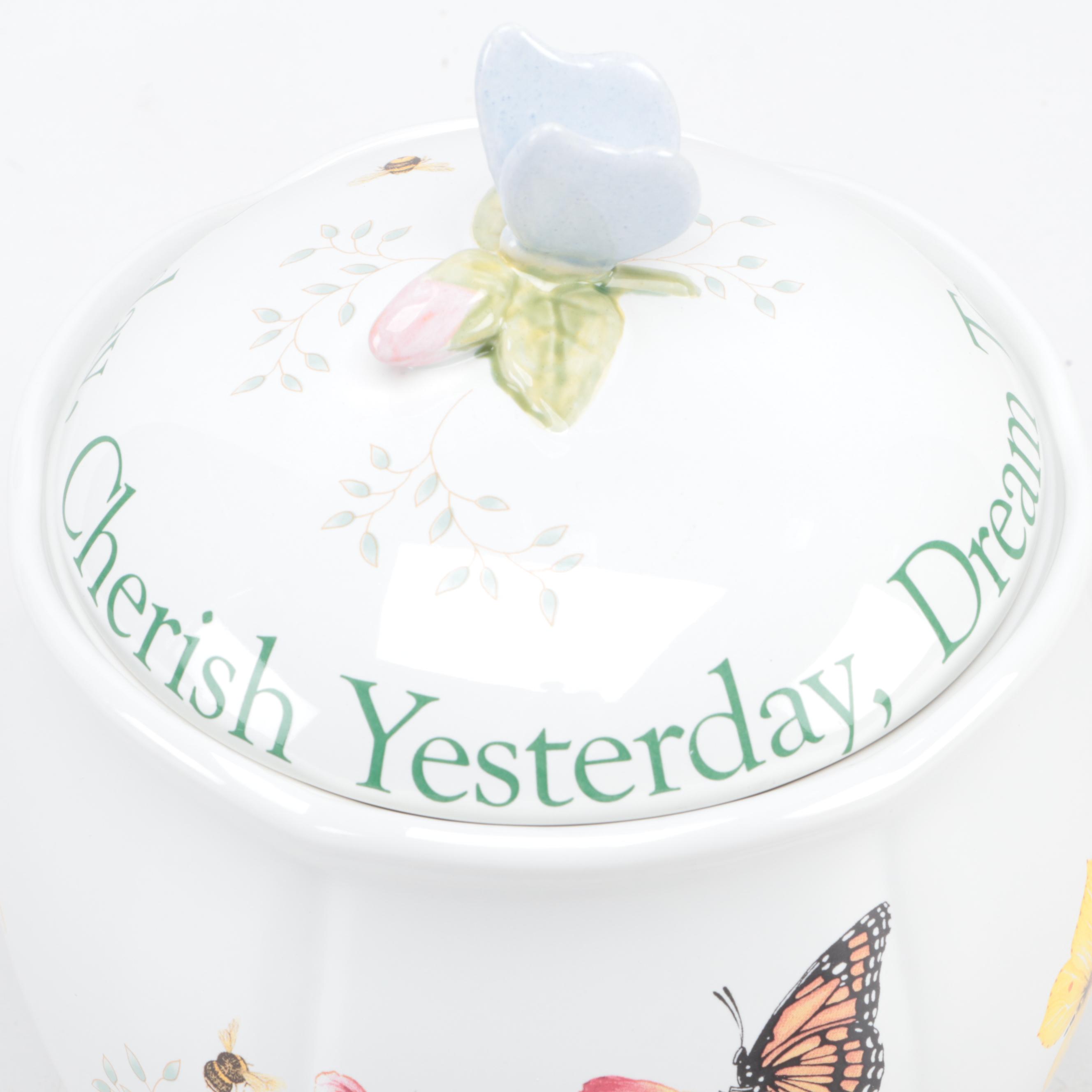 Louise Le Luyer for Lenox "Butterfly Meadow" Bone China Cookie Jar