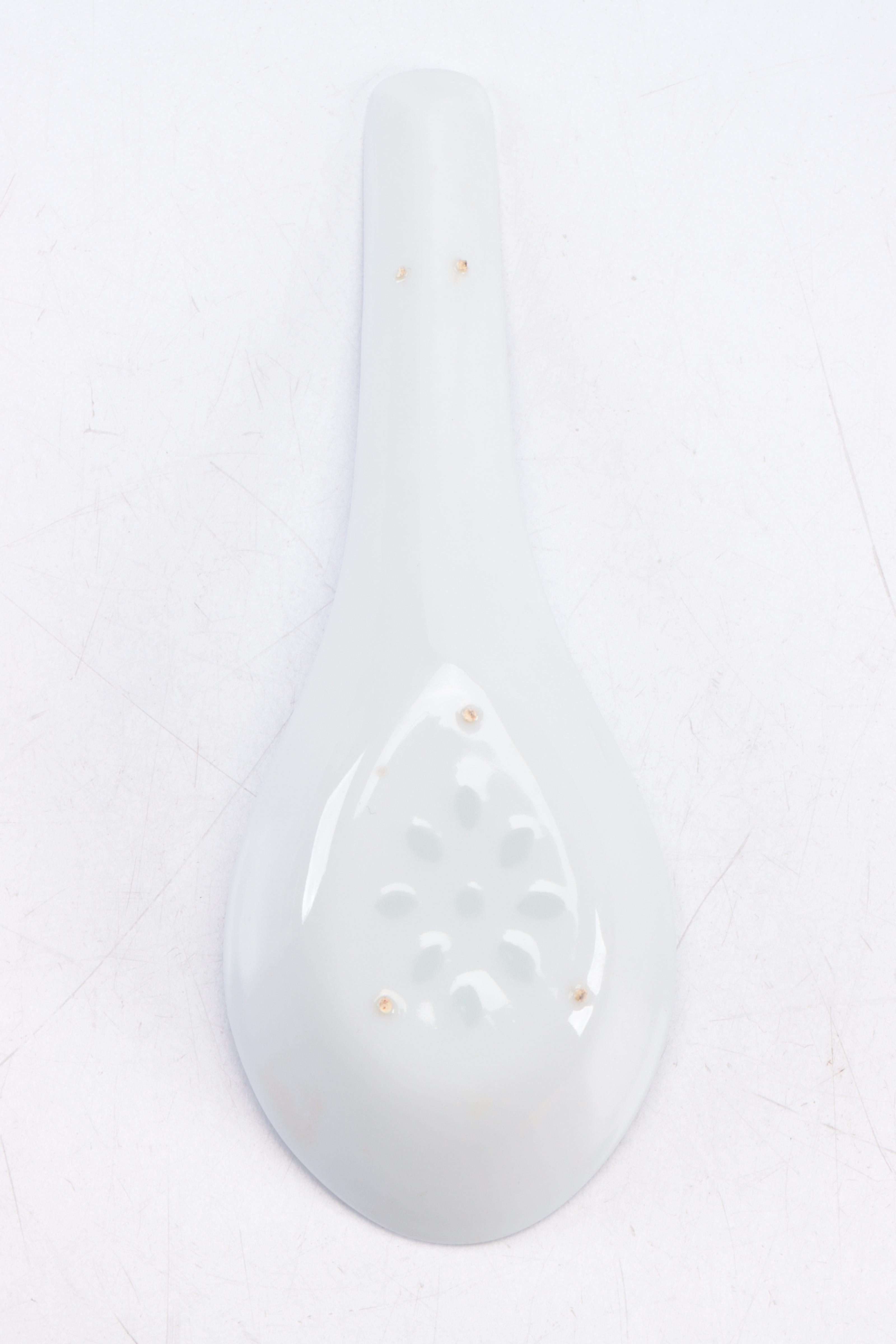 Japanese Twin Phoenix Sauce Boat with Other Blue and White Ginger Jars