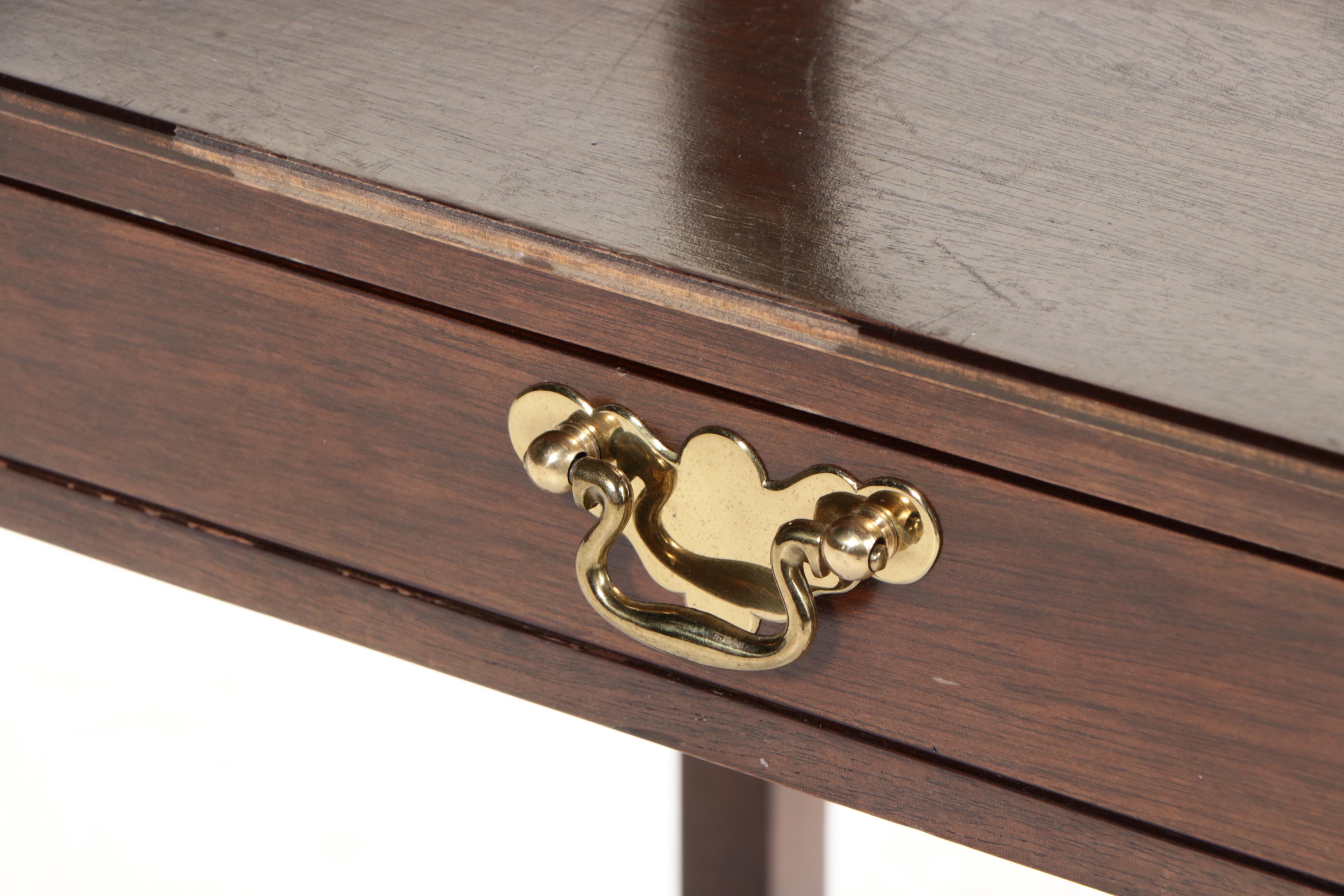 Federal Style Mahogany Three-Tier Reading Stand, Late 20th Century