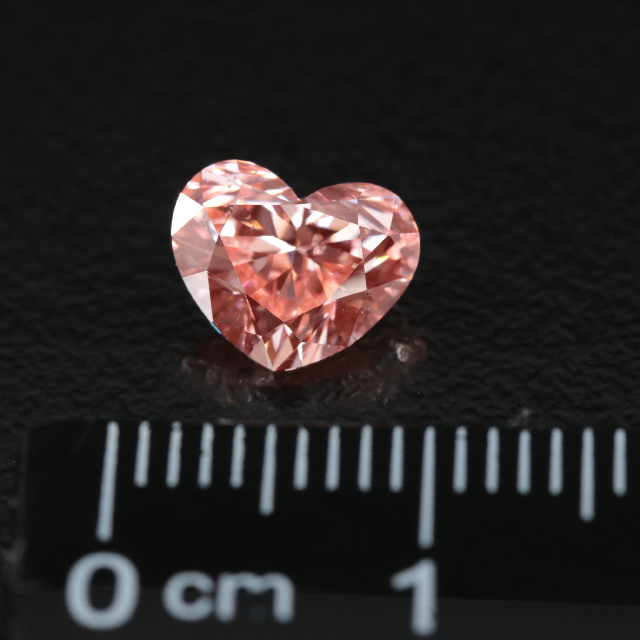 Loose 1.73 CT Fancy Pink Diamond