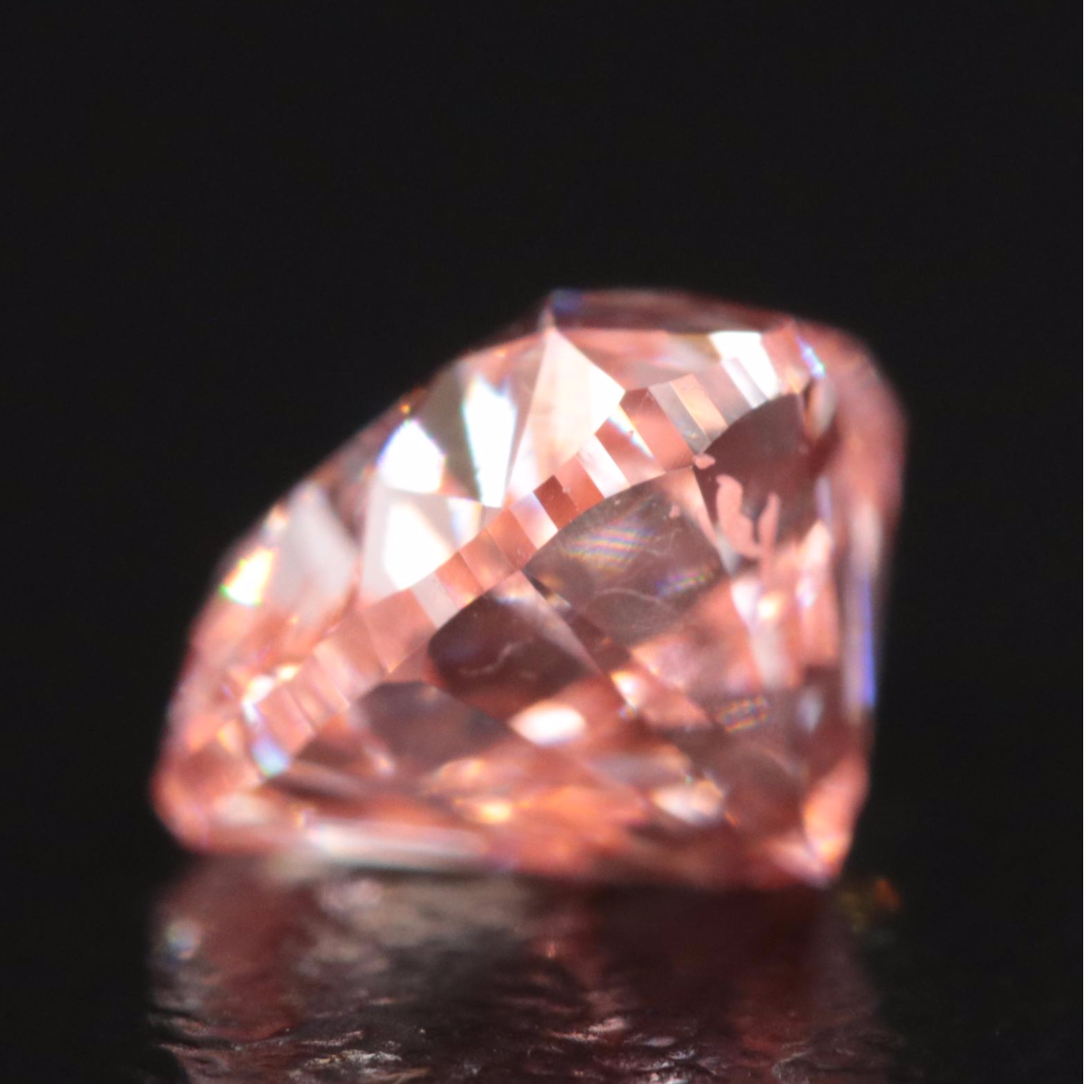 Loose 1.73 CT Fancy Pink Diamond