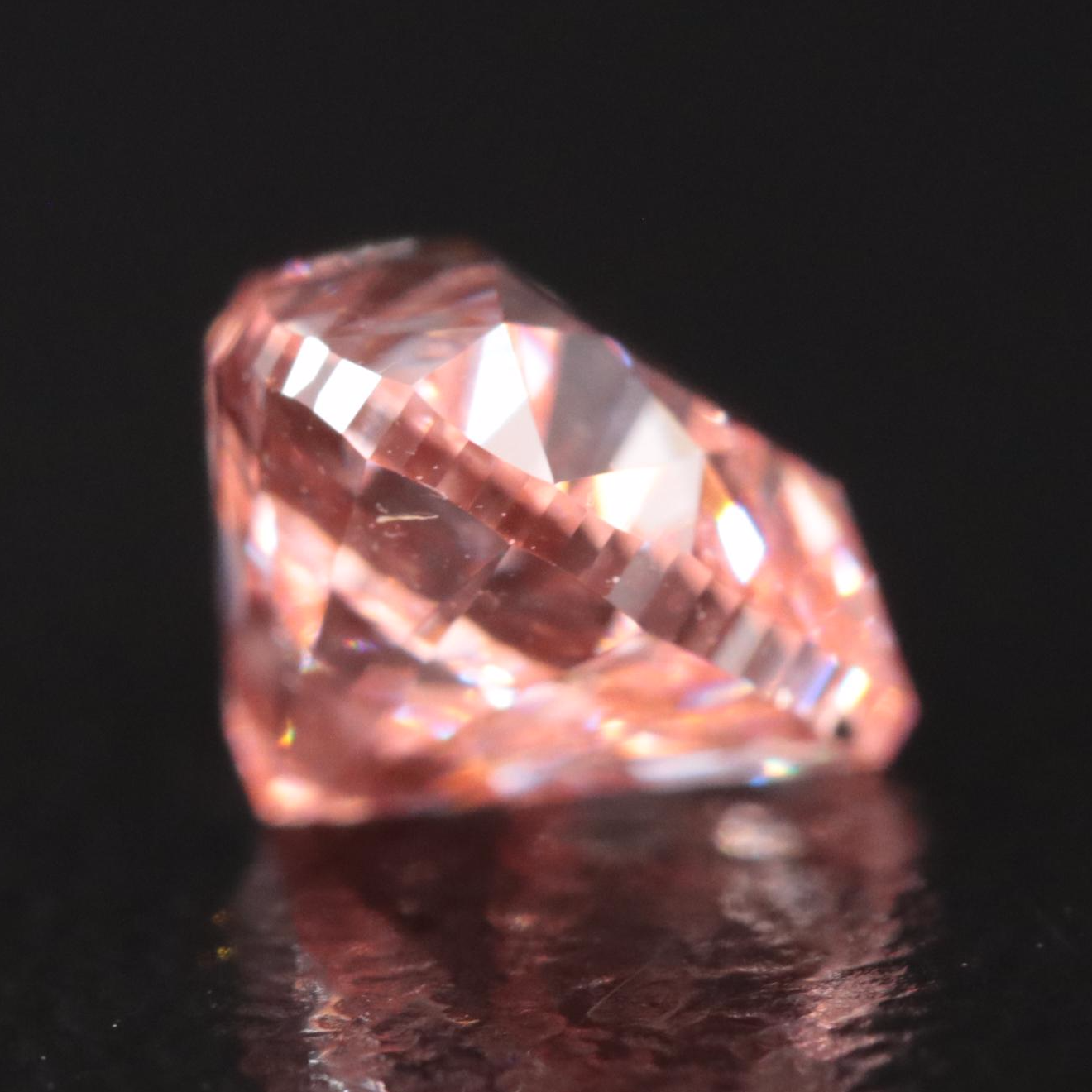 Loose 1.73 CT Fancy Pink Diamond