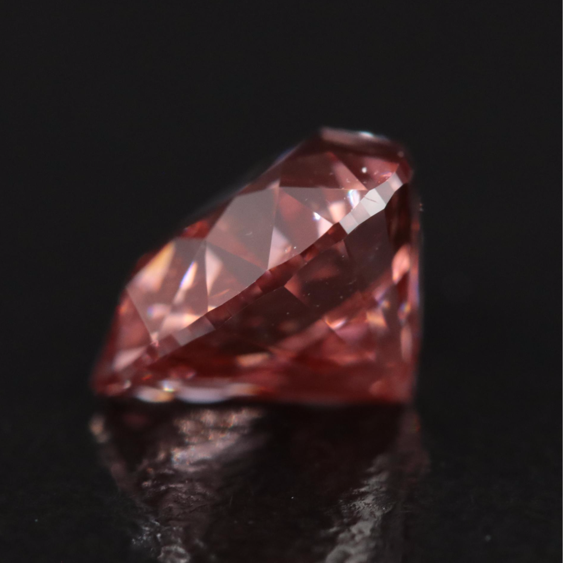 Loose 2.03 CT Fancy Pink Diamond