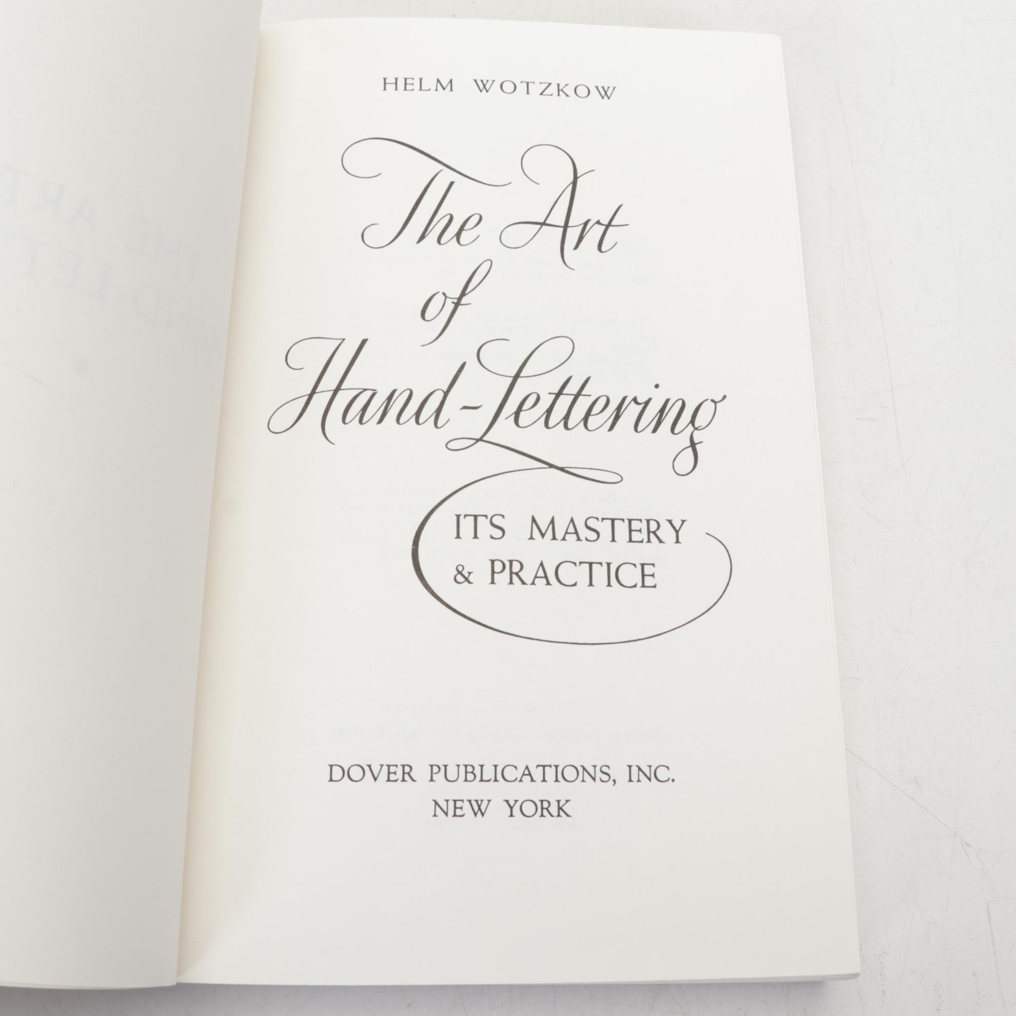 Collection of Reference Books Providing Drawing Techniques and Tips