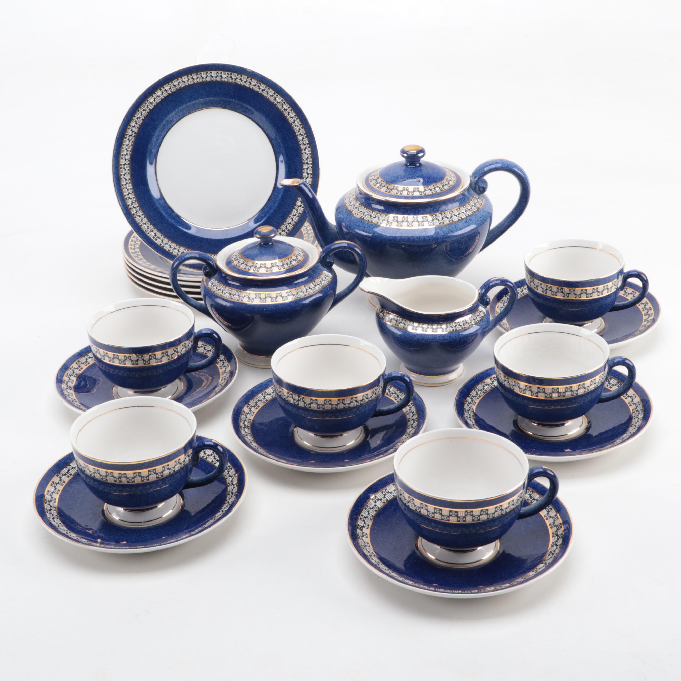 Nikko Double Phoenix Japanese Ironstone Tea Set and Plates, Mid-20th Century