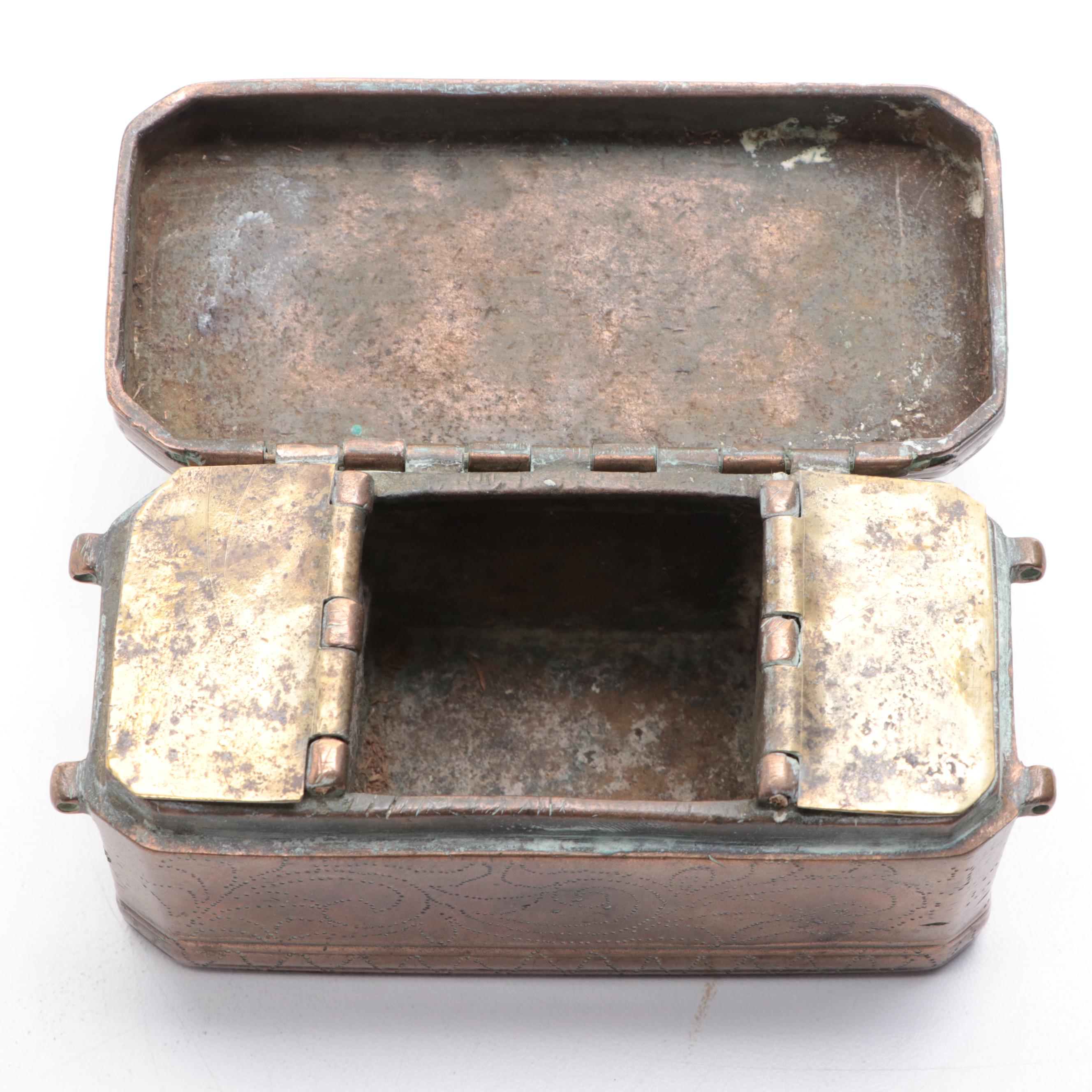 Stipple Engraved Brass Snuff Box, 19th Century