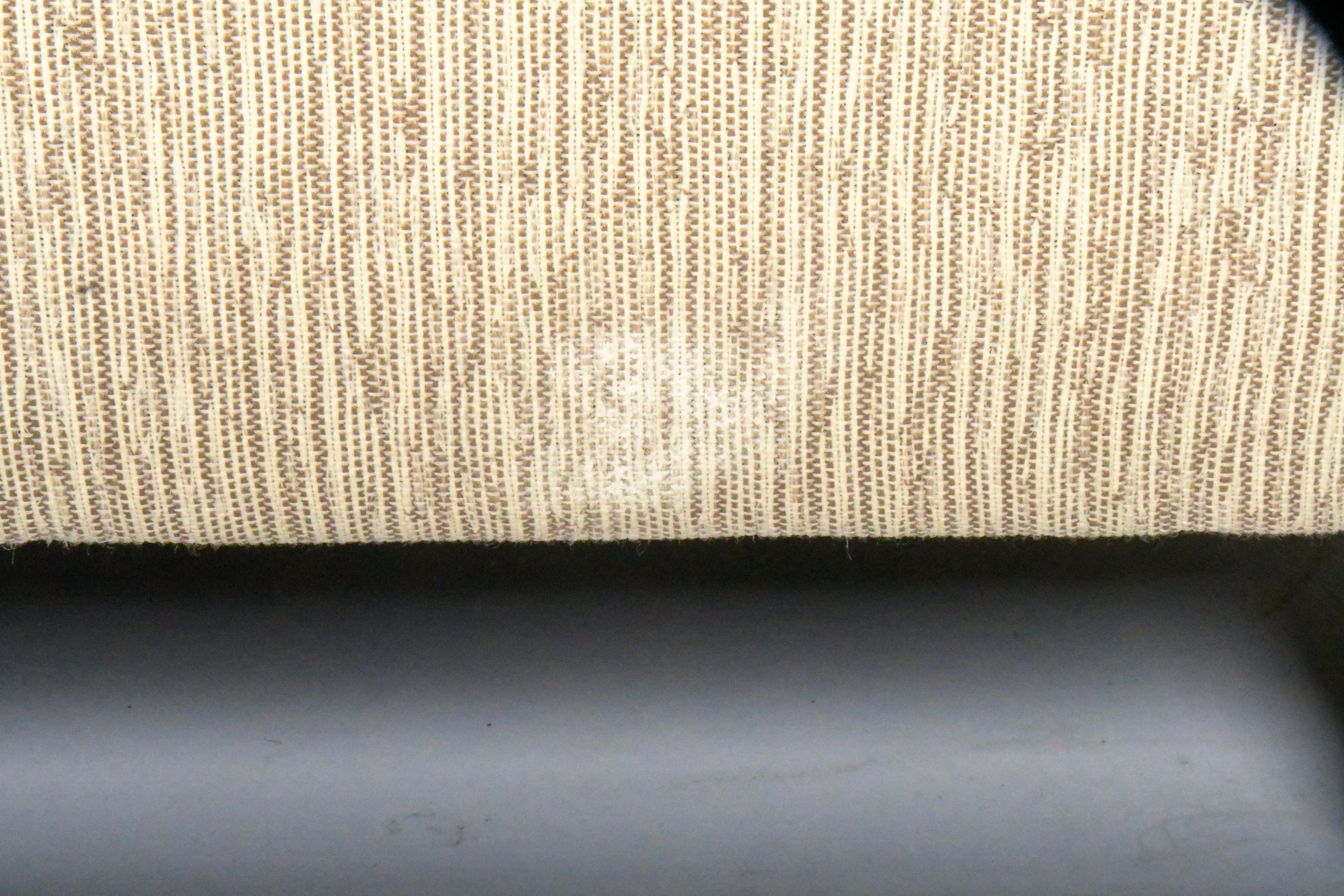 Kroehler Shelter Arm Loveseat with Accent Pillows