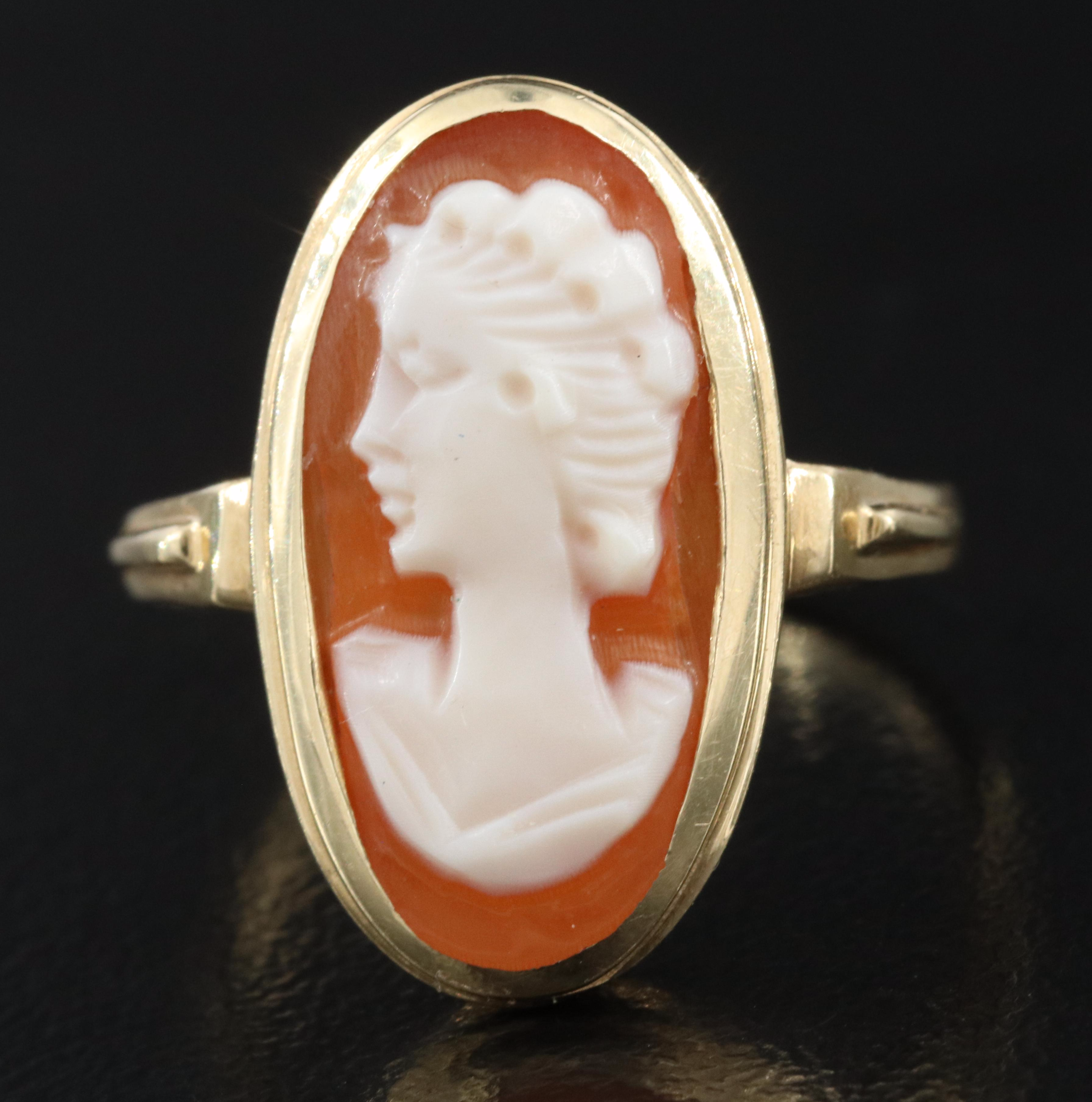 14K Cameo Ring