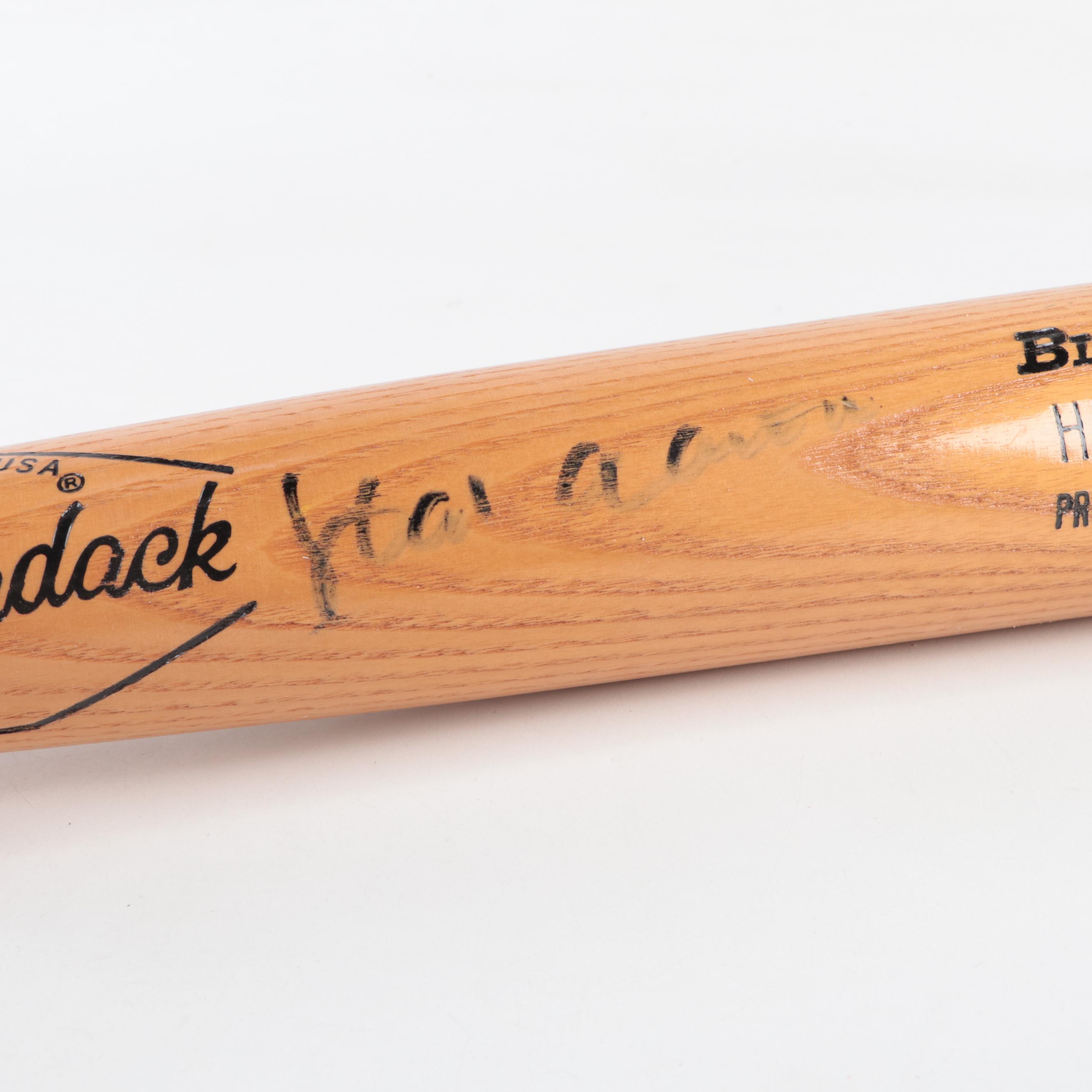 Hank Aaron Signed Adirondack Big Stick Professional Model Baseball Bat with Case