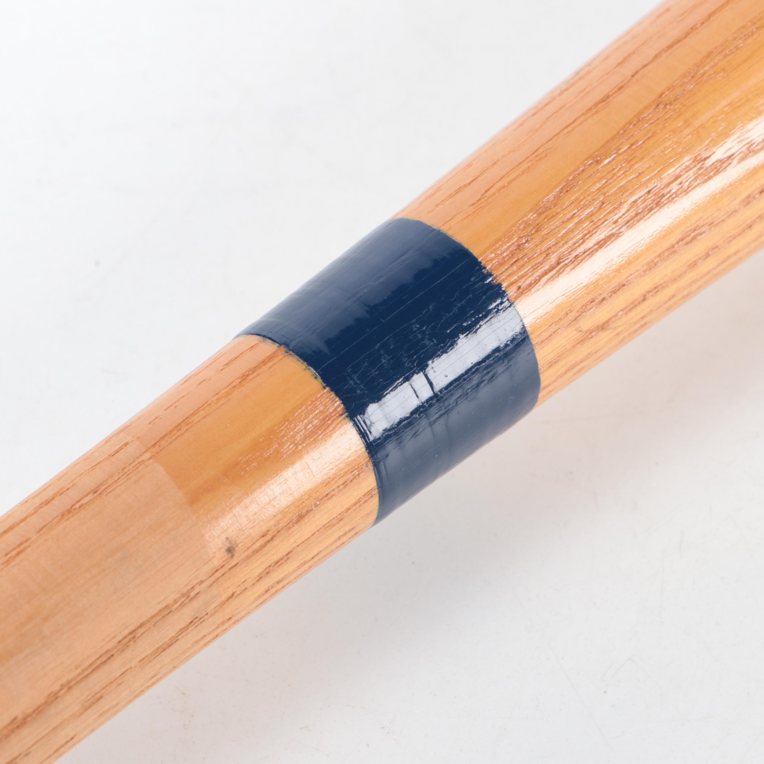 Hank Aaron Signed Adirondack Big Stick Professional Model Baseball Bat with Case