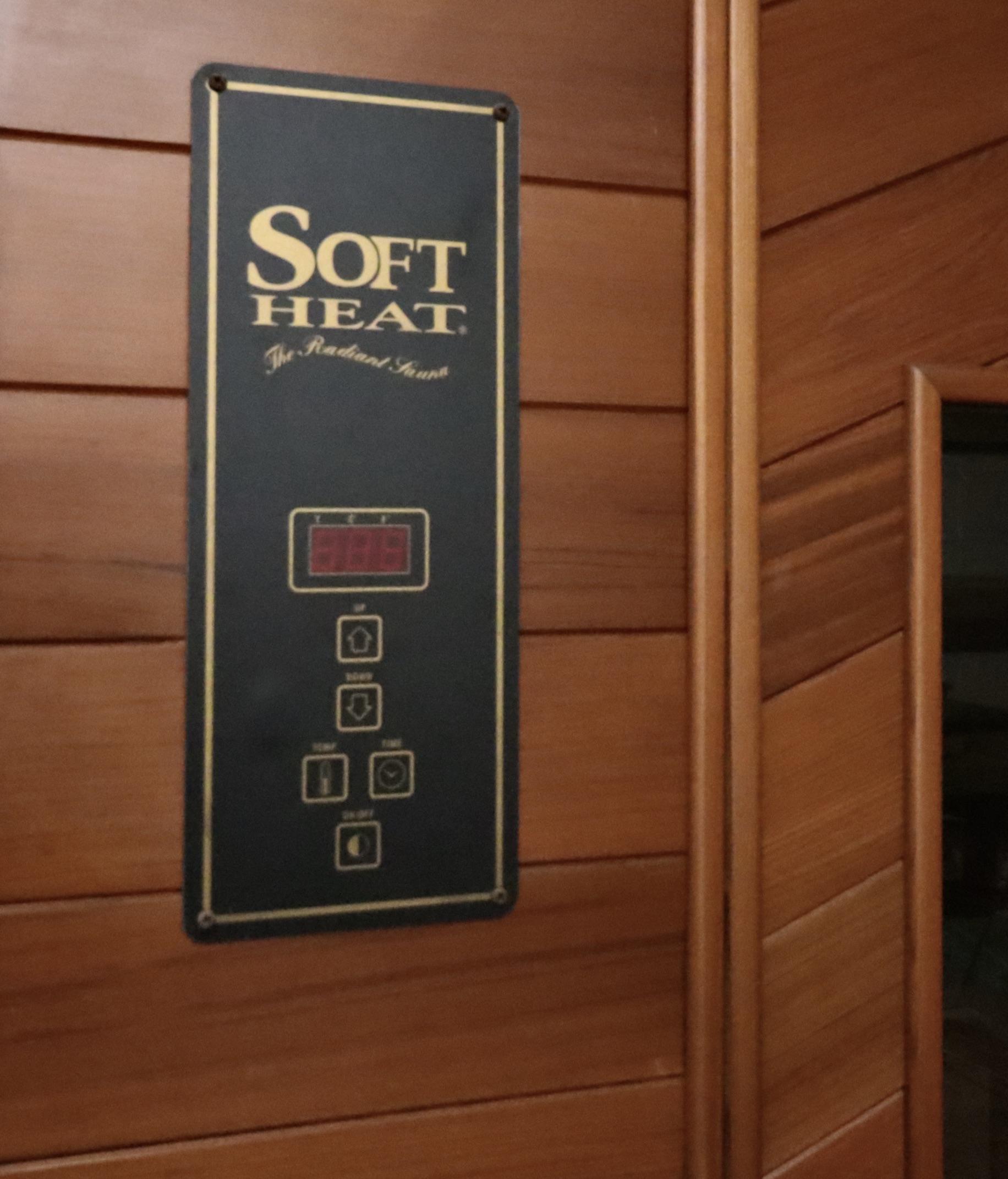 Soft Heat Cedar Infared Sauna, SF103
