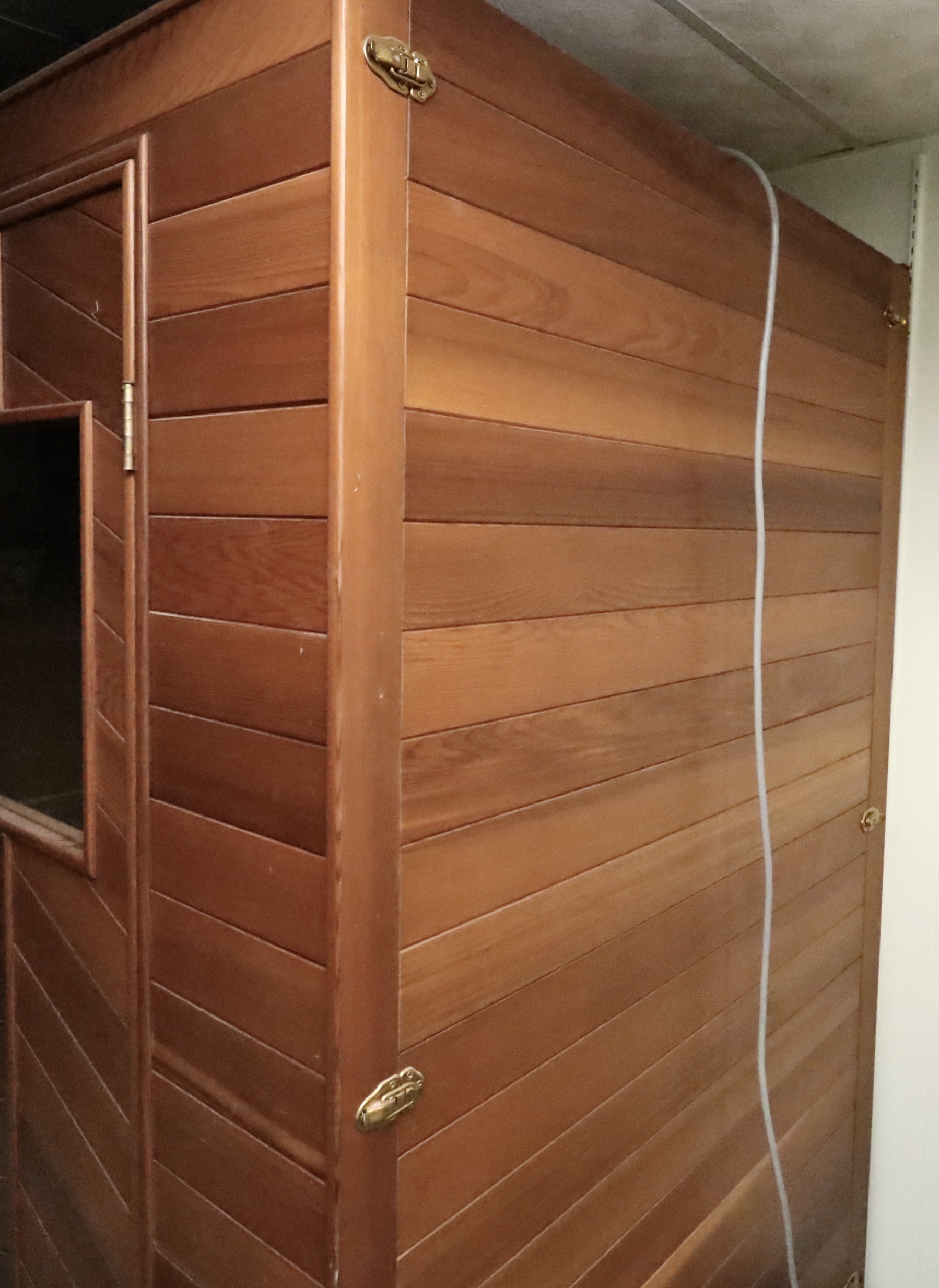 Soft Heat Cedar Infared Sauna, SF103