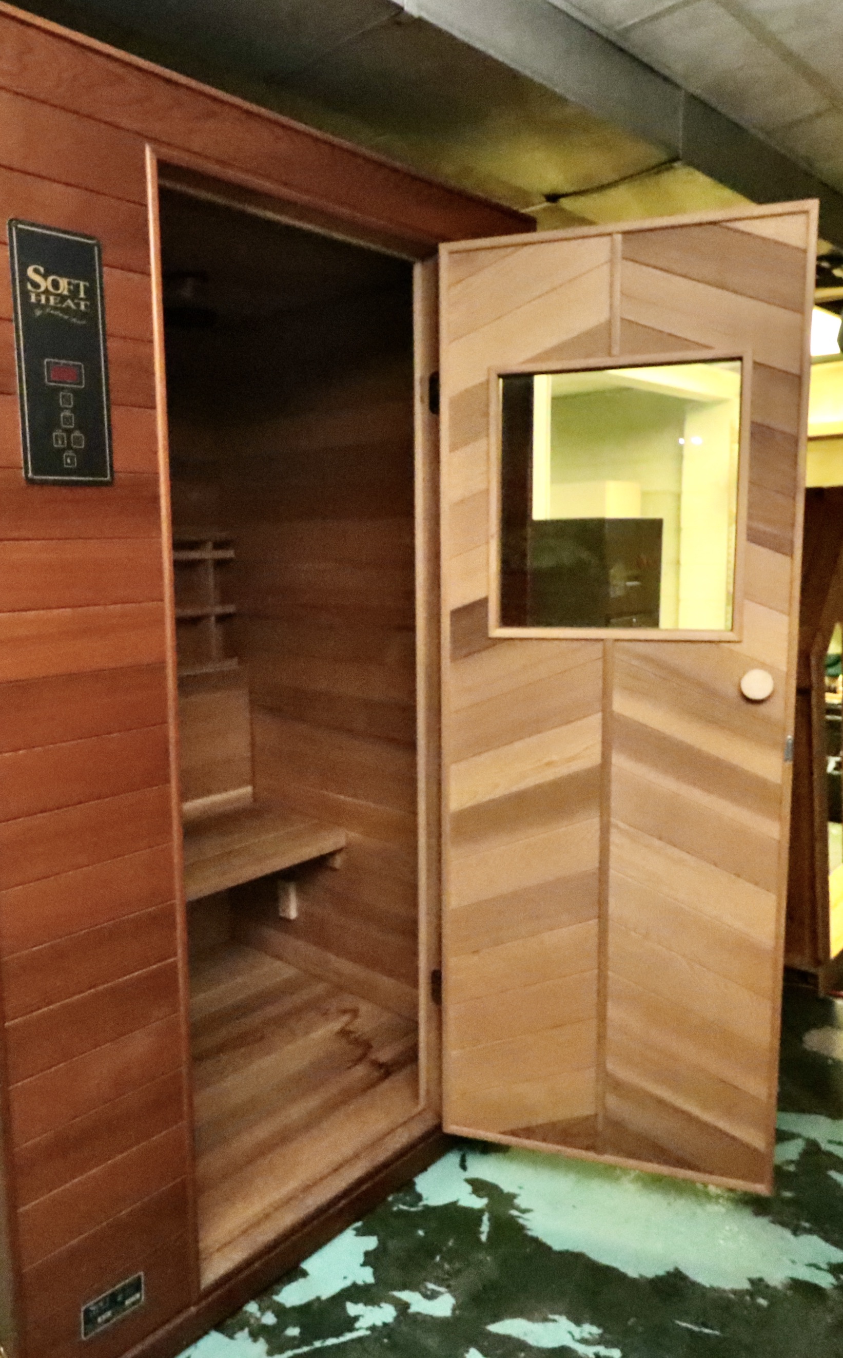 Soft Heat Cedar Infared Sauna, SF103