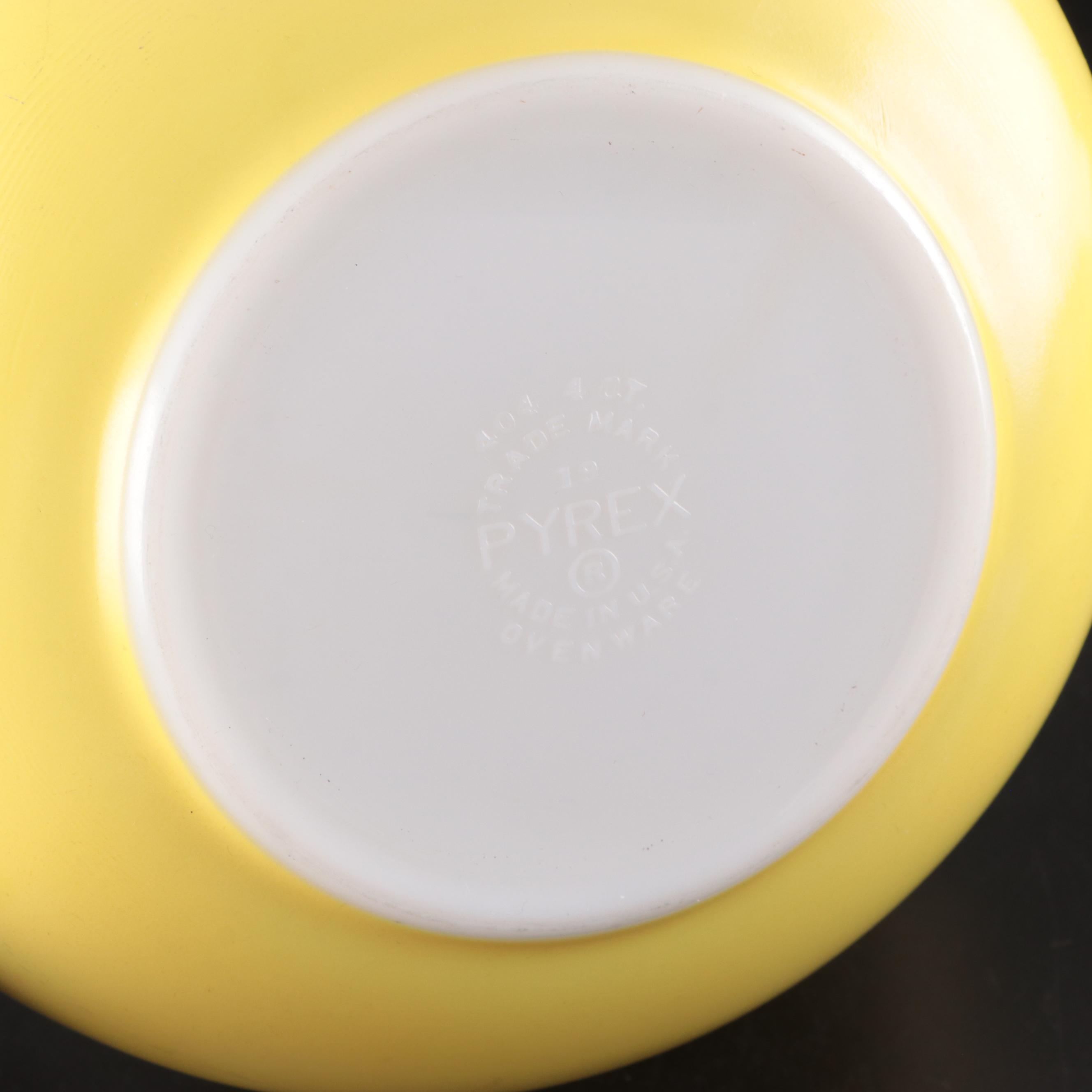 Pyrex "Primary Colors" Glass Mixing Bowls, Mid-20th Century