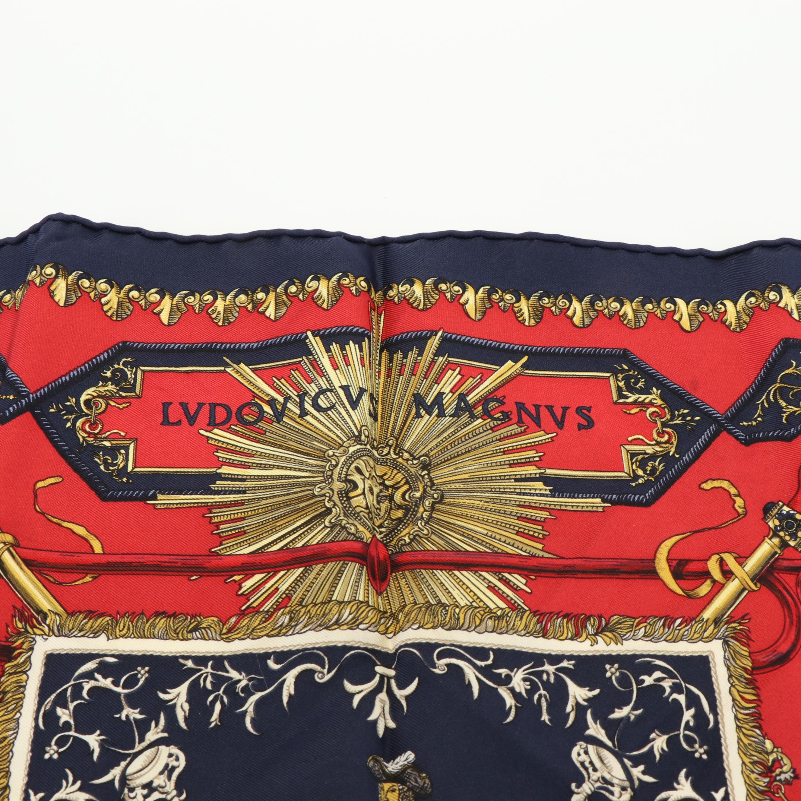 Hermès LVDOVICS MAGNVS  White Horse Louis XIV Carre 40 Silk Scarf