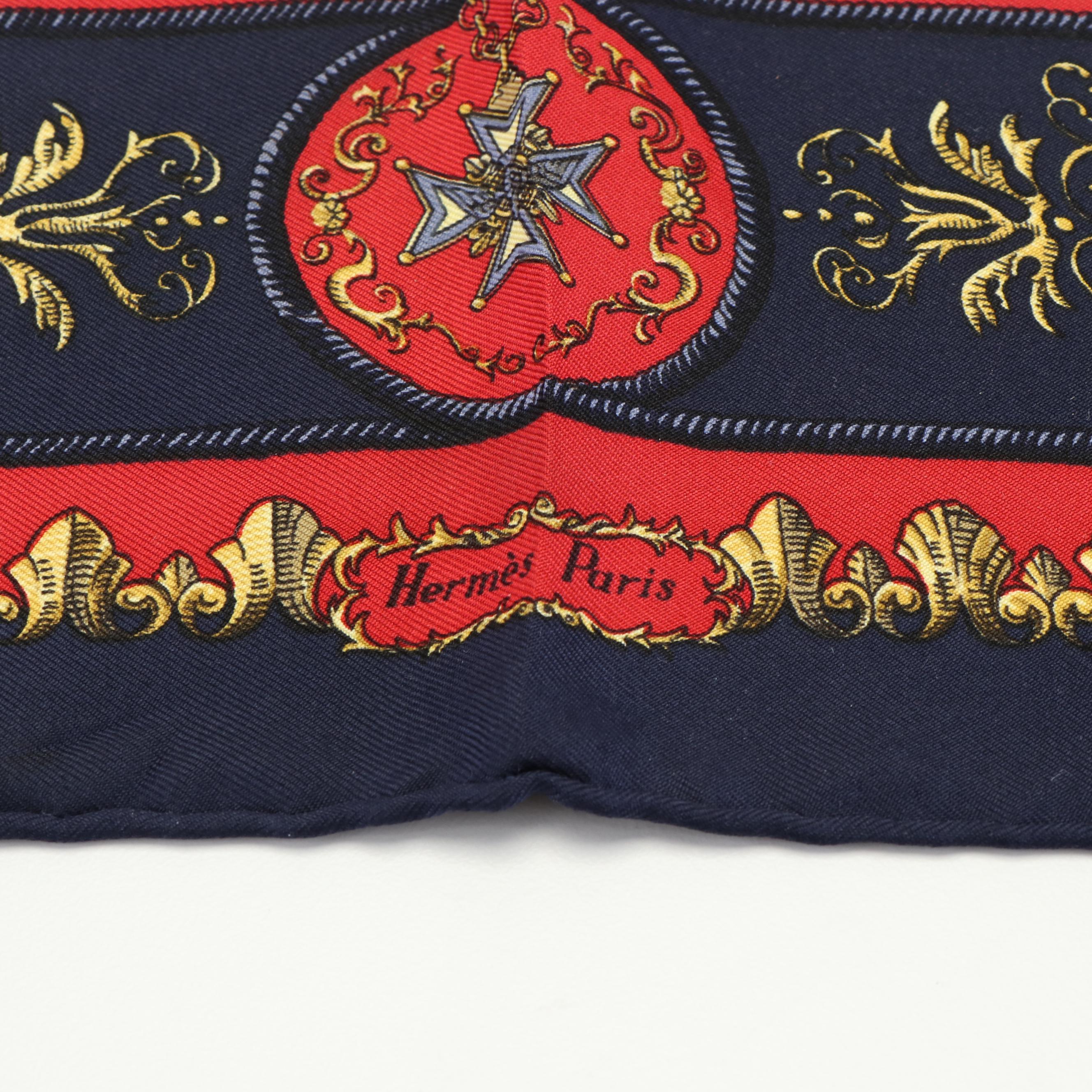 Hermès LVDOVICS MAGNVS  White Horse Louis XIV Carre 40 Silk Scarf