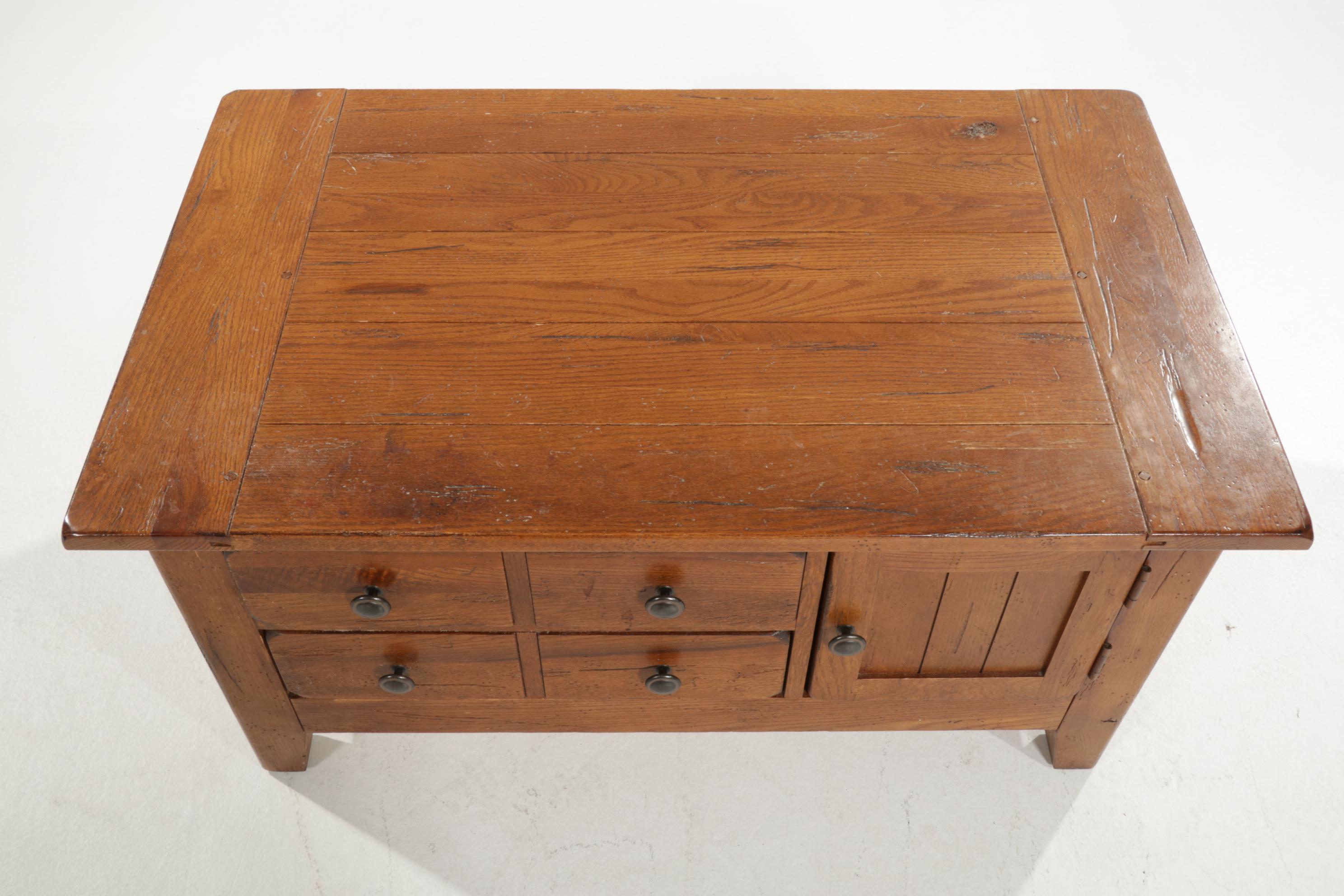 Broyhill Attic Heirlooms Coffee Table Chest