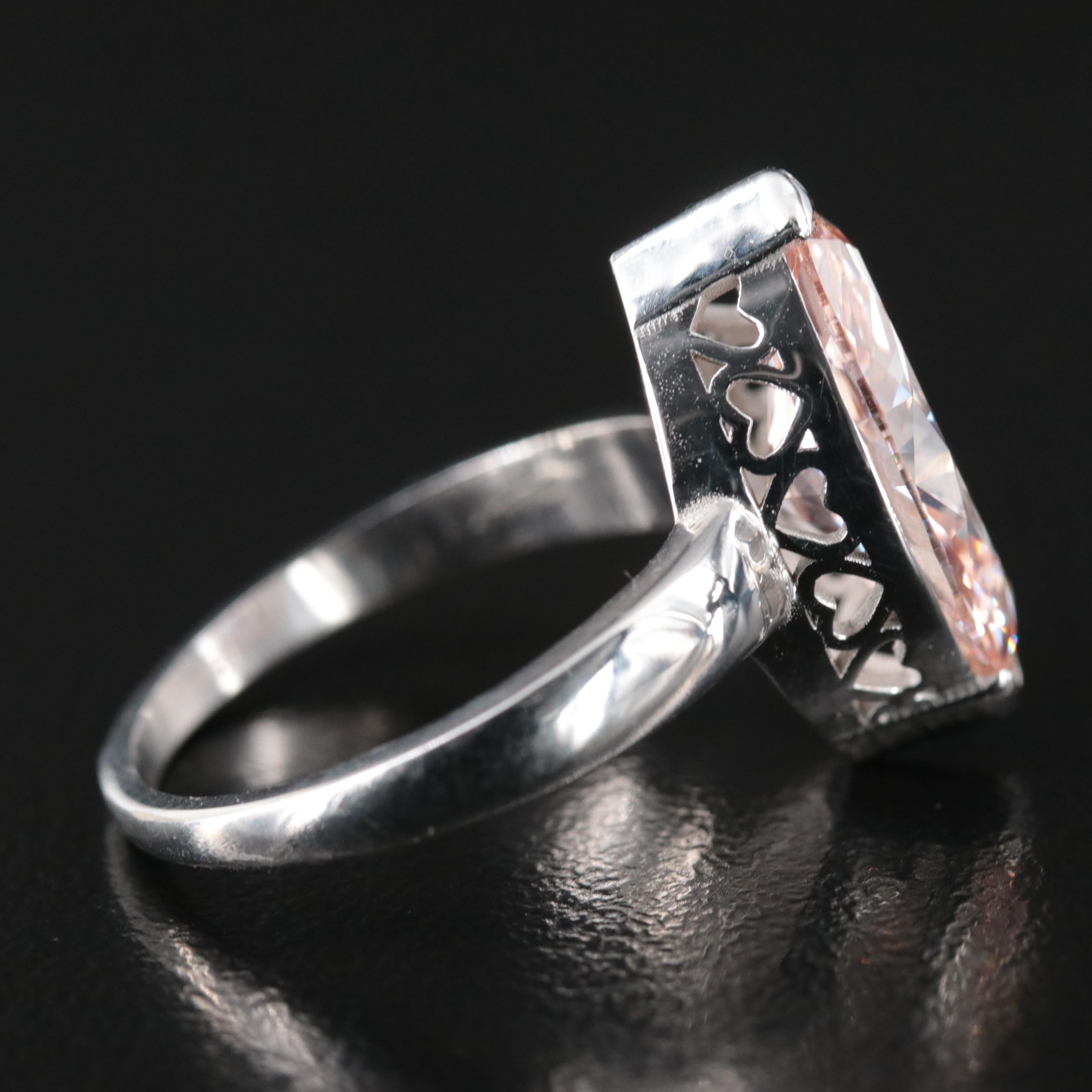 18K 3.59 CT Fancy Pink Diamond Solitaire Ring