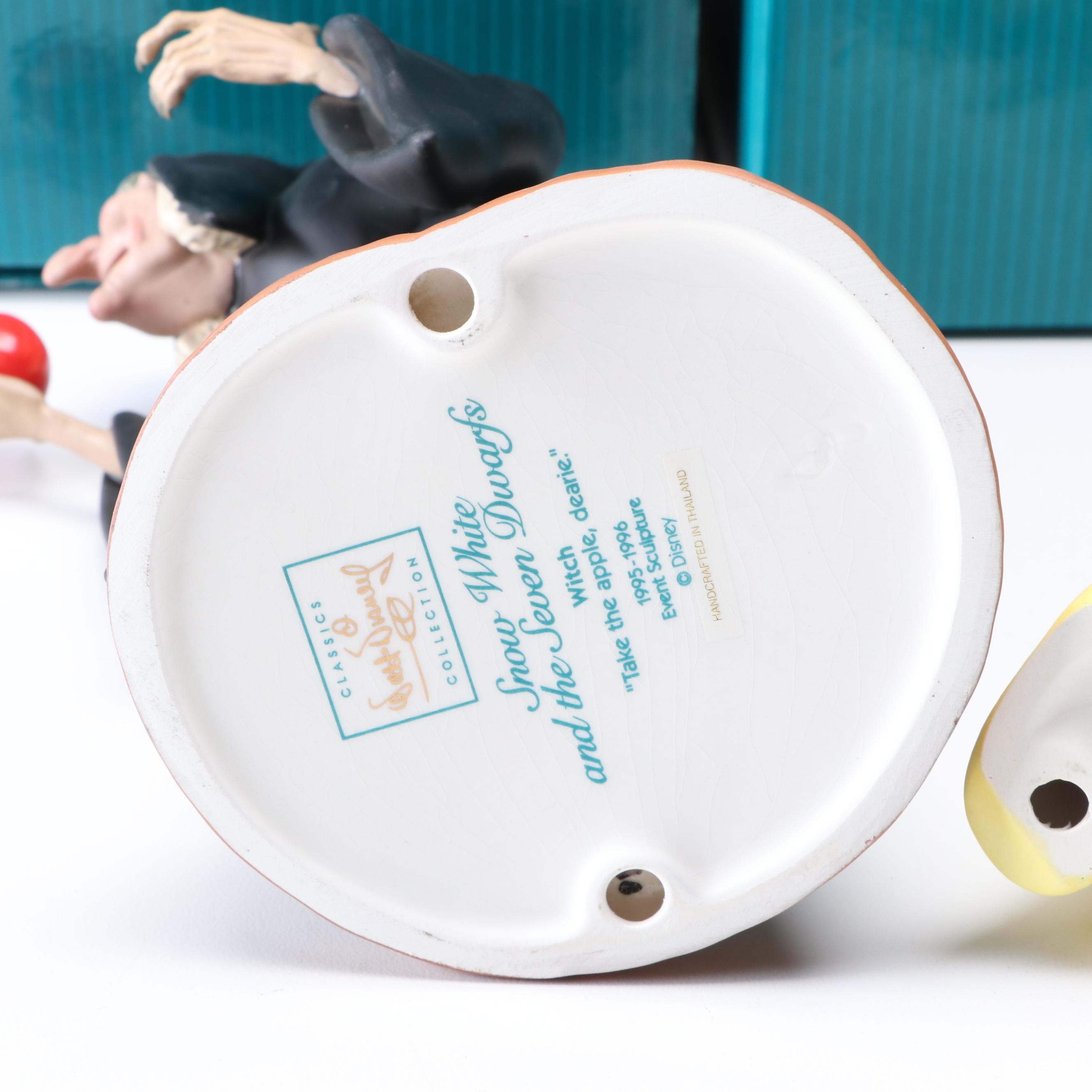 Walt Disney Classics Collection "Snow White and the Seven Dwarfs" Figurines