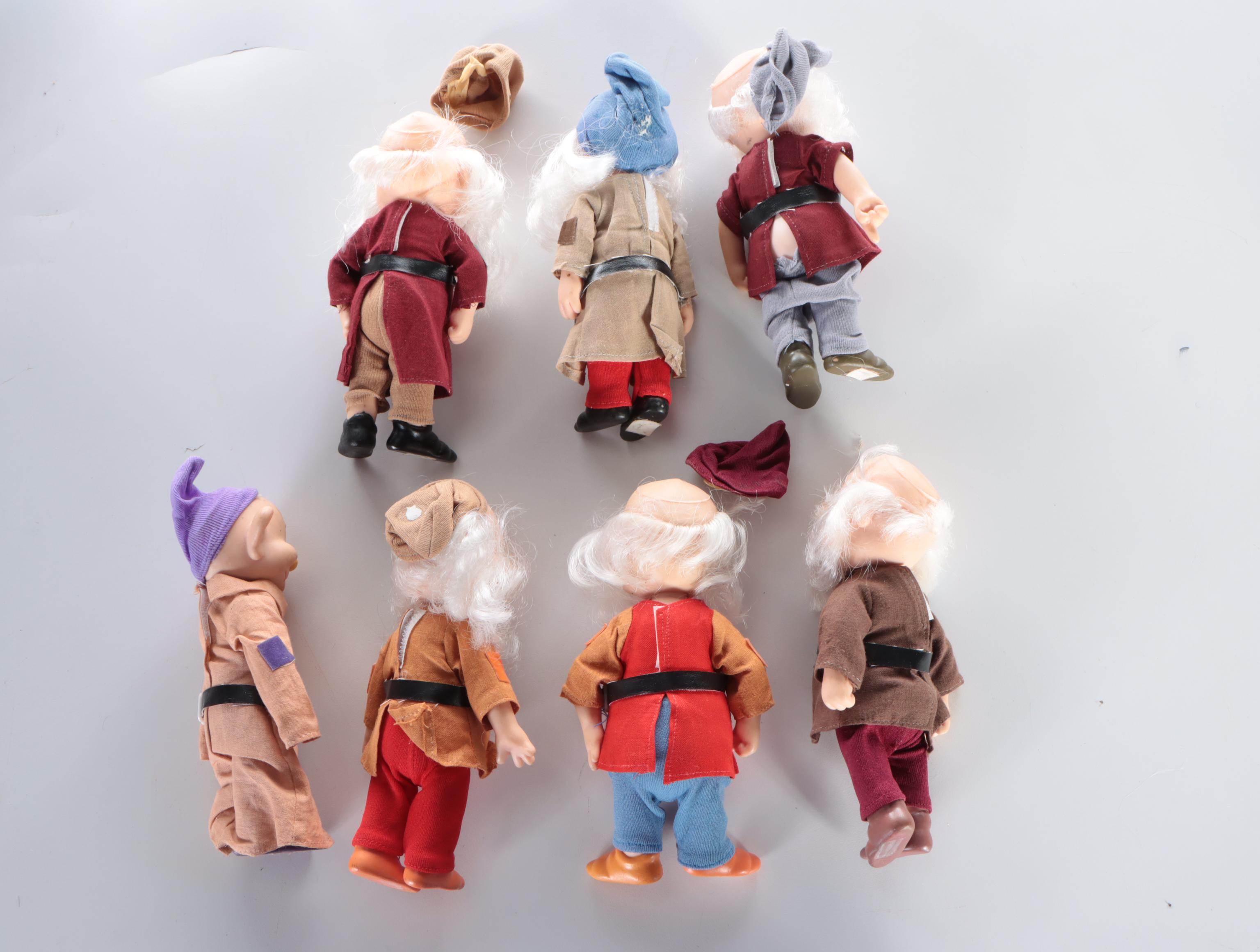 Disney Winnie-the-Pooh Keychains with Funk Pop! Elsa and More Toys