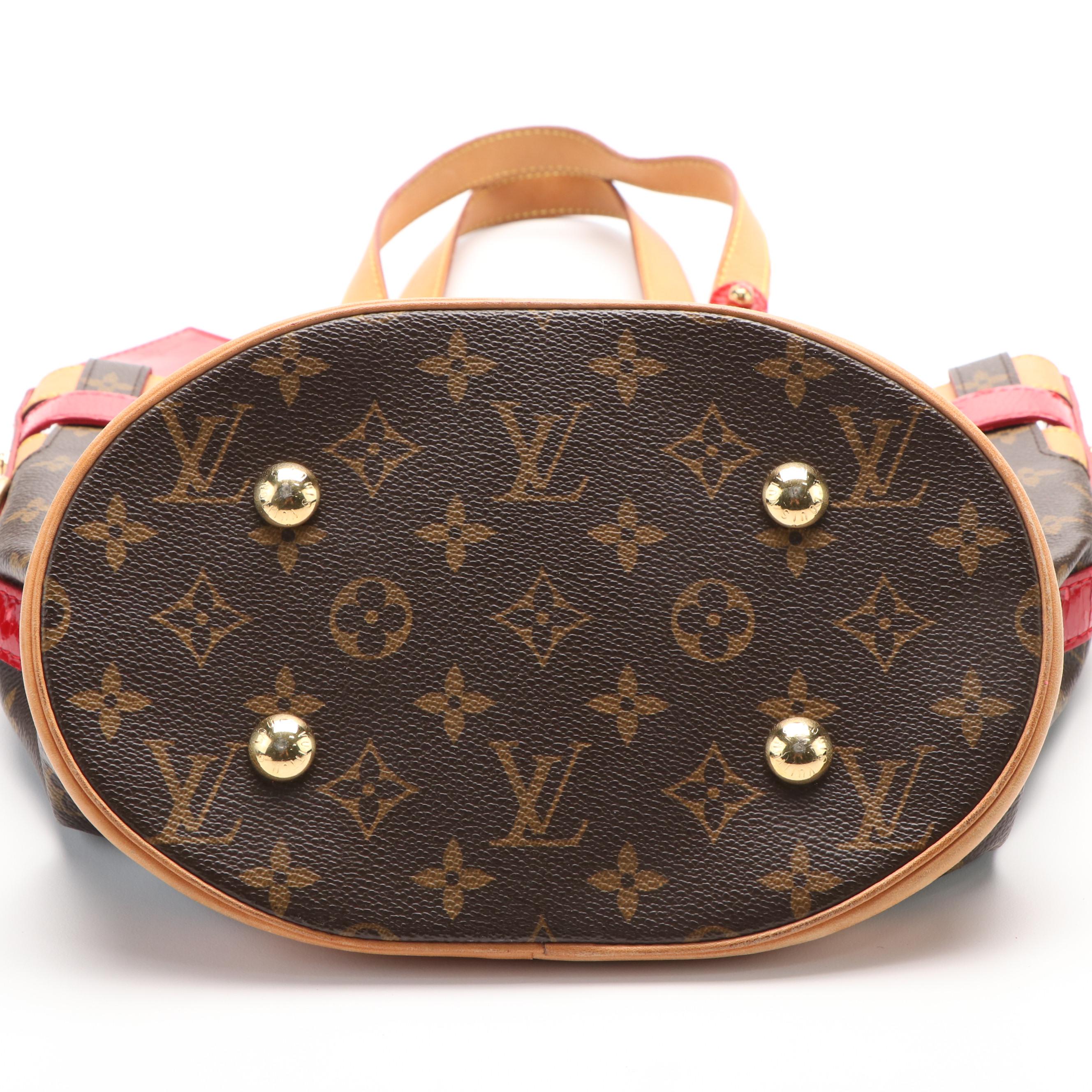 Louis Vuitton Neo Bucket Bag in Monogram Canvas and Rubis Patent Leather