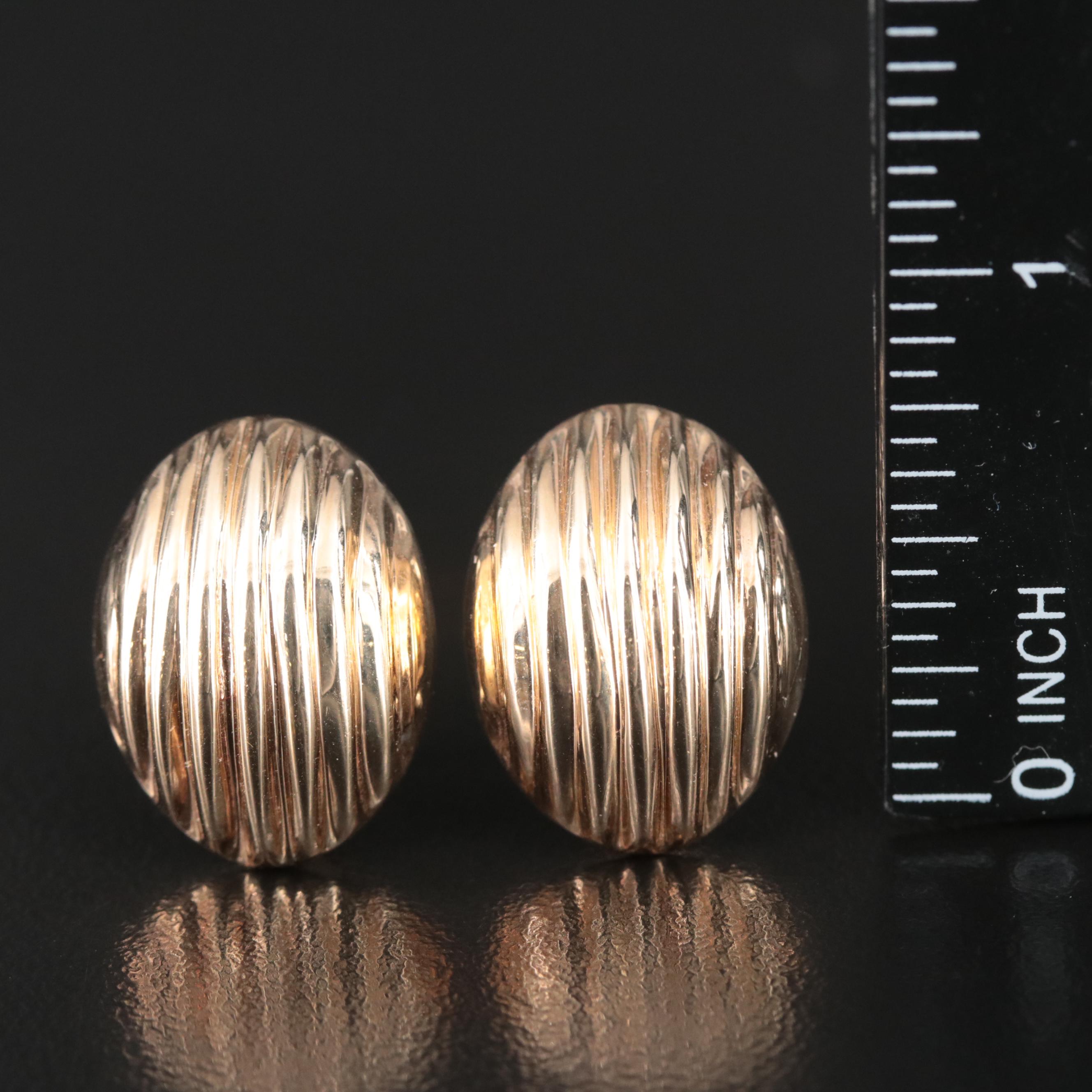 14K Fluted Button Earrings