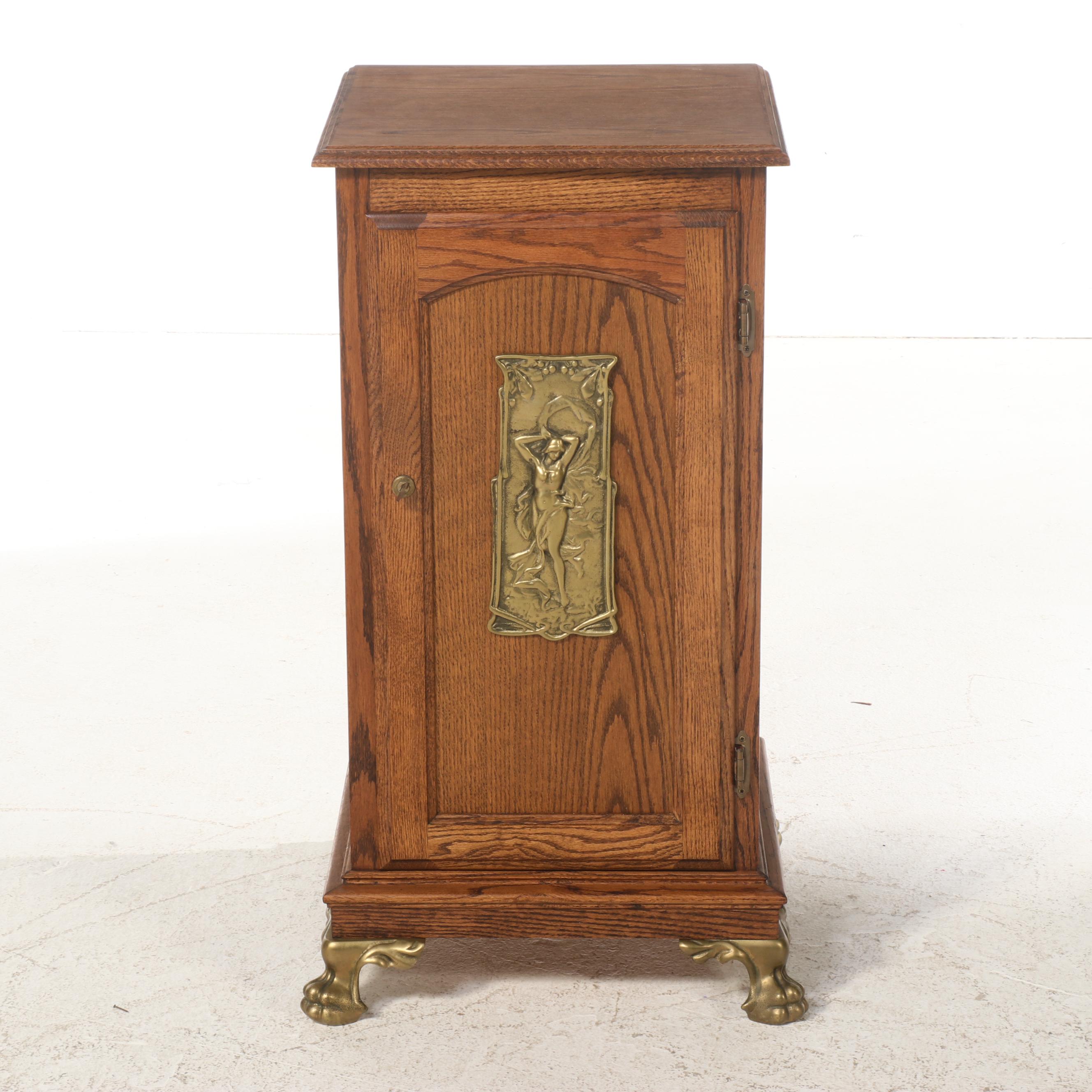 Art Nouveau Style Brass-Mounted Oak Slot Machine Cabinet, Late 20th Century
