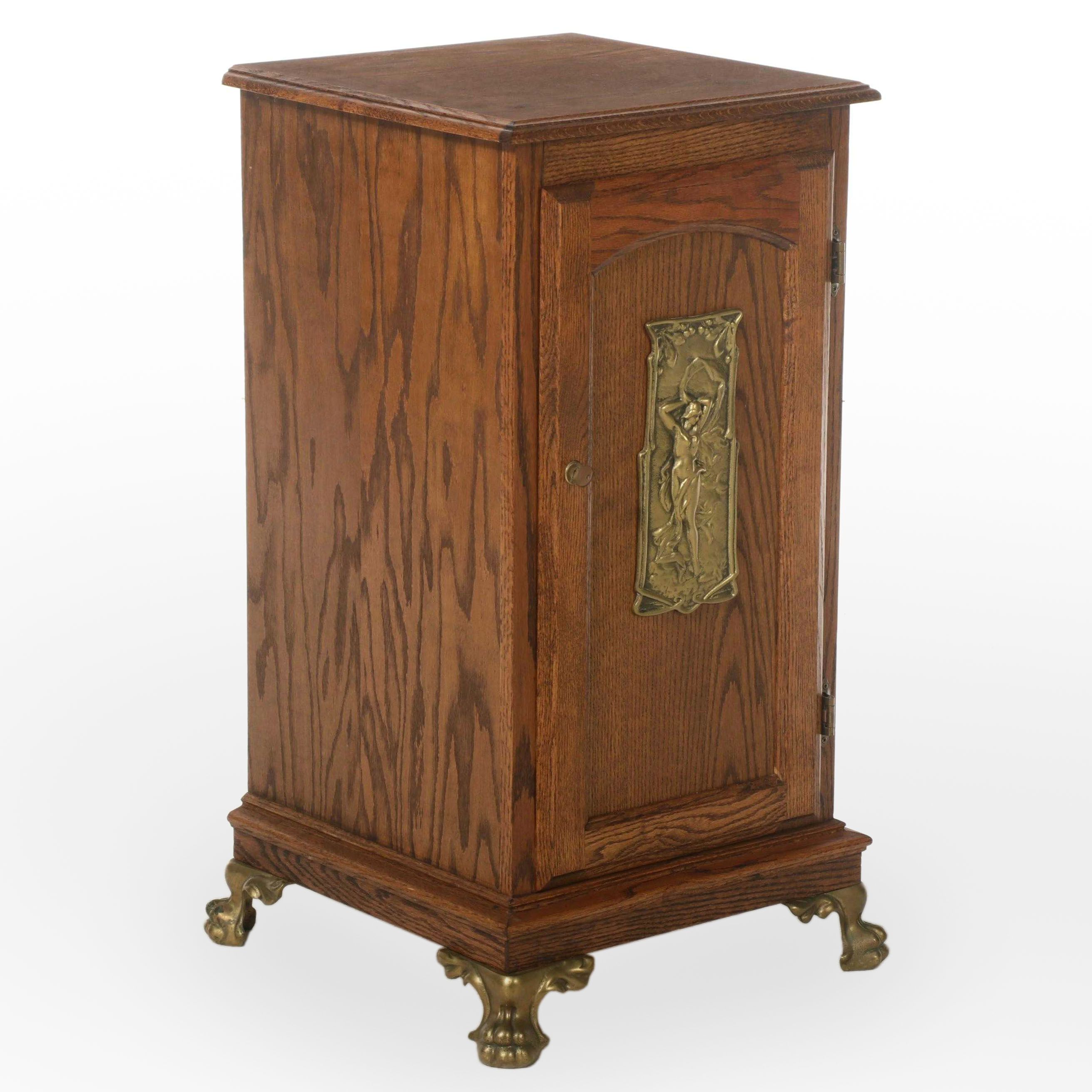 Art Nouveau Style Brass-Mounted Oak Slot Machine Cabinet, Late 20th Century