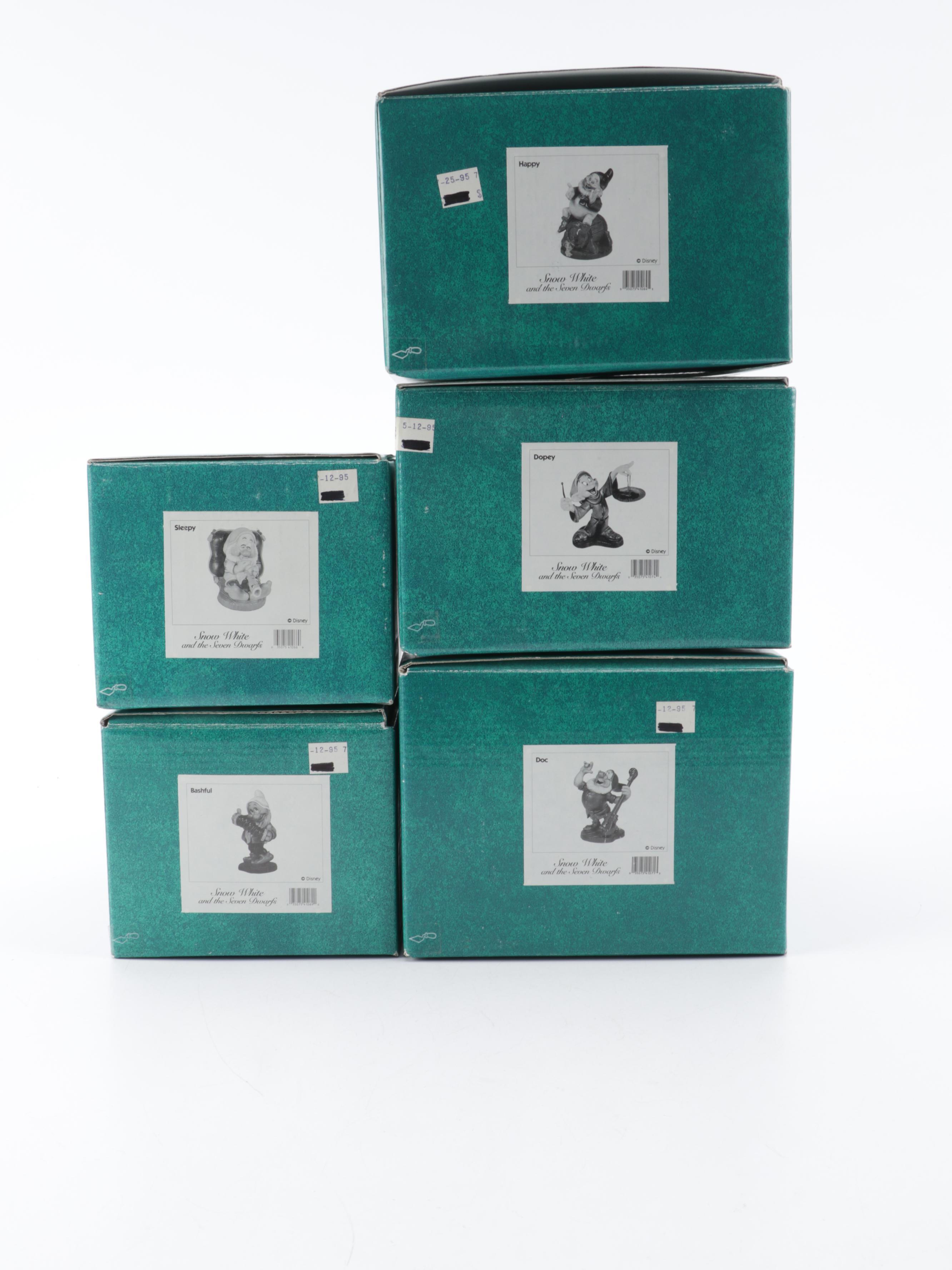 Walt Disney Classics Collection "Snow White and the Seven Dwarfs" Figurines