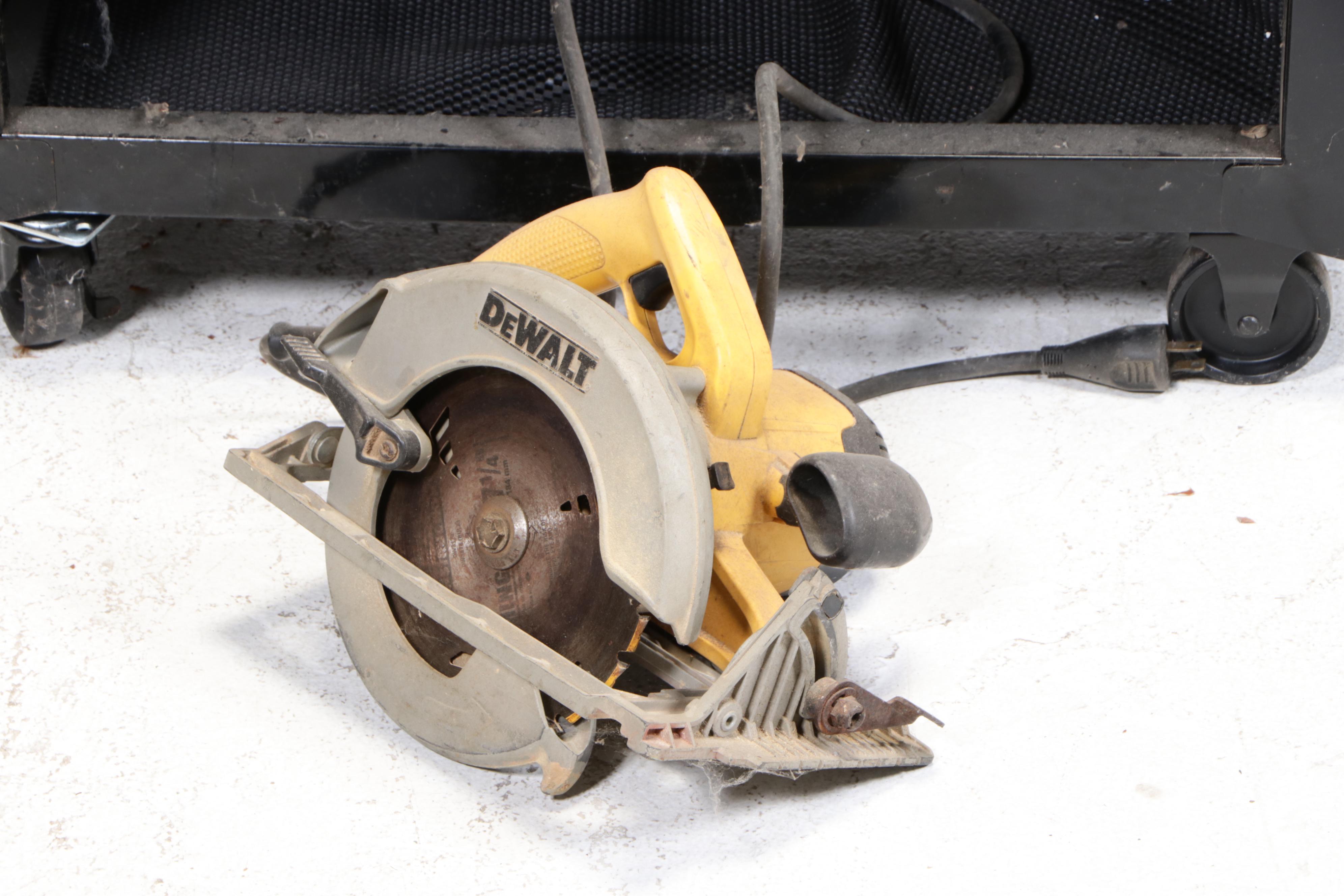 Craftsman Black Enamel and Aluminum Tool Chest on Casters