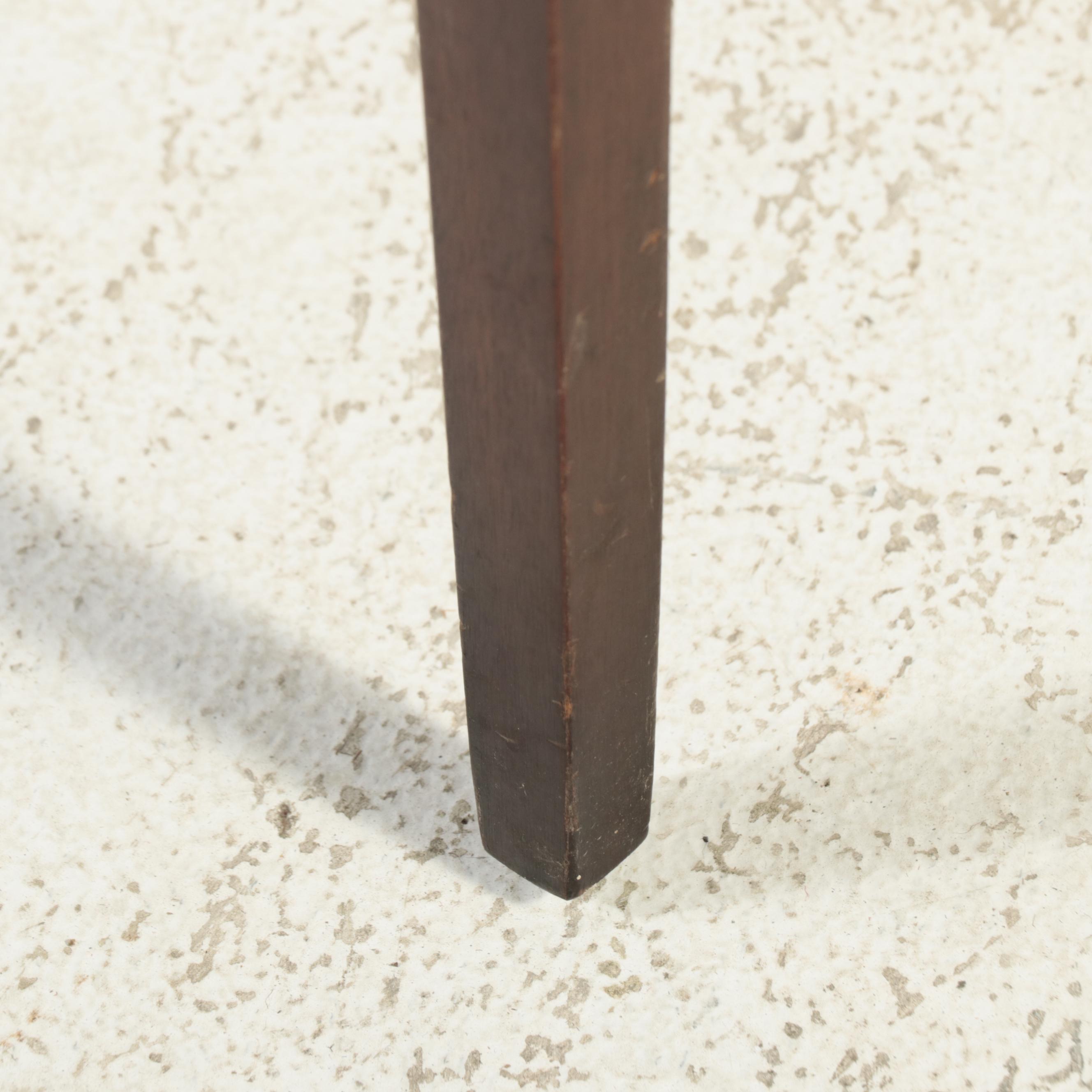 Pair of Hepplewhite Style Tiered Mahogany End Tables