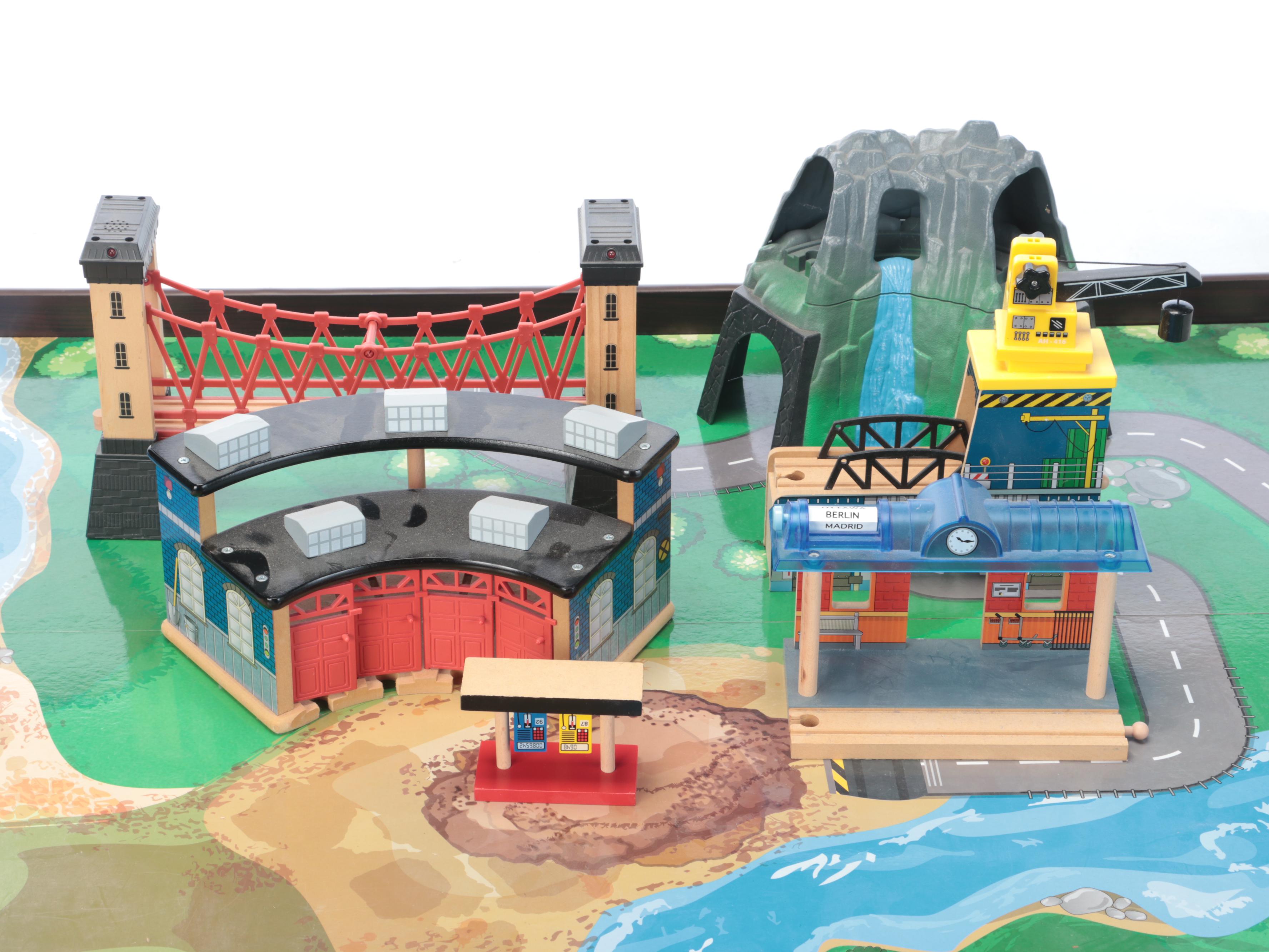 Imaginarium Children's Play Table