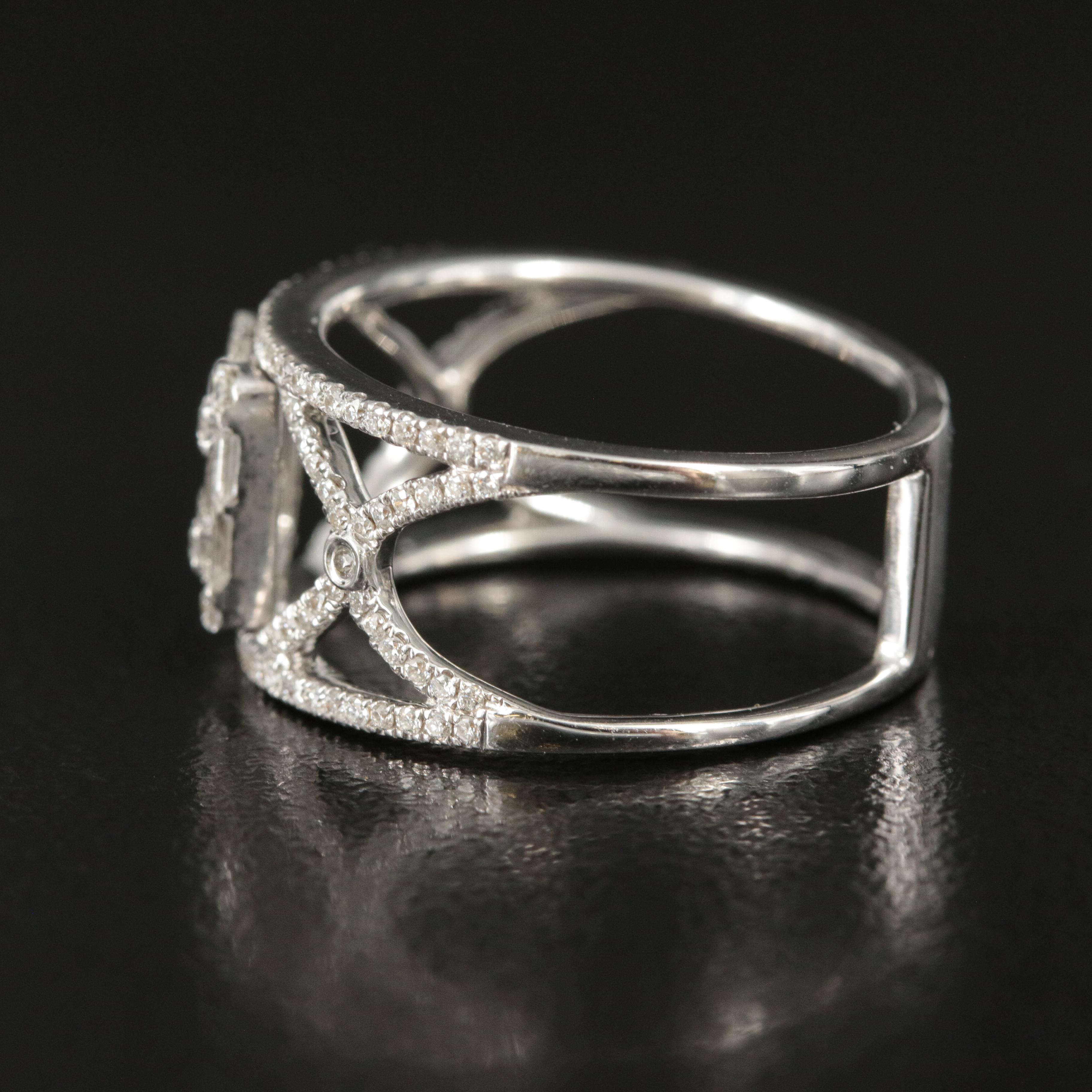 18K 0.59 CTW Diamond Ring