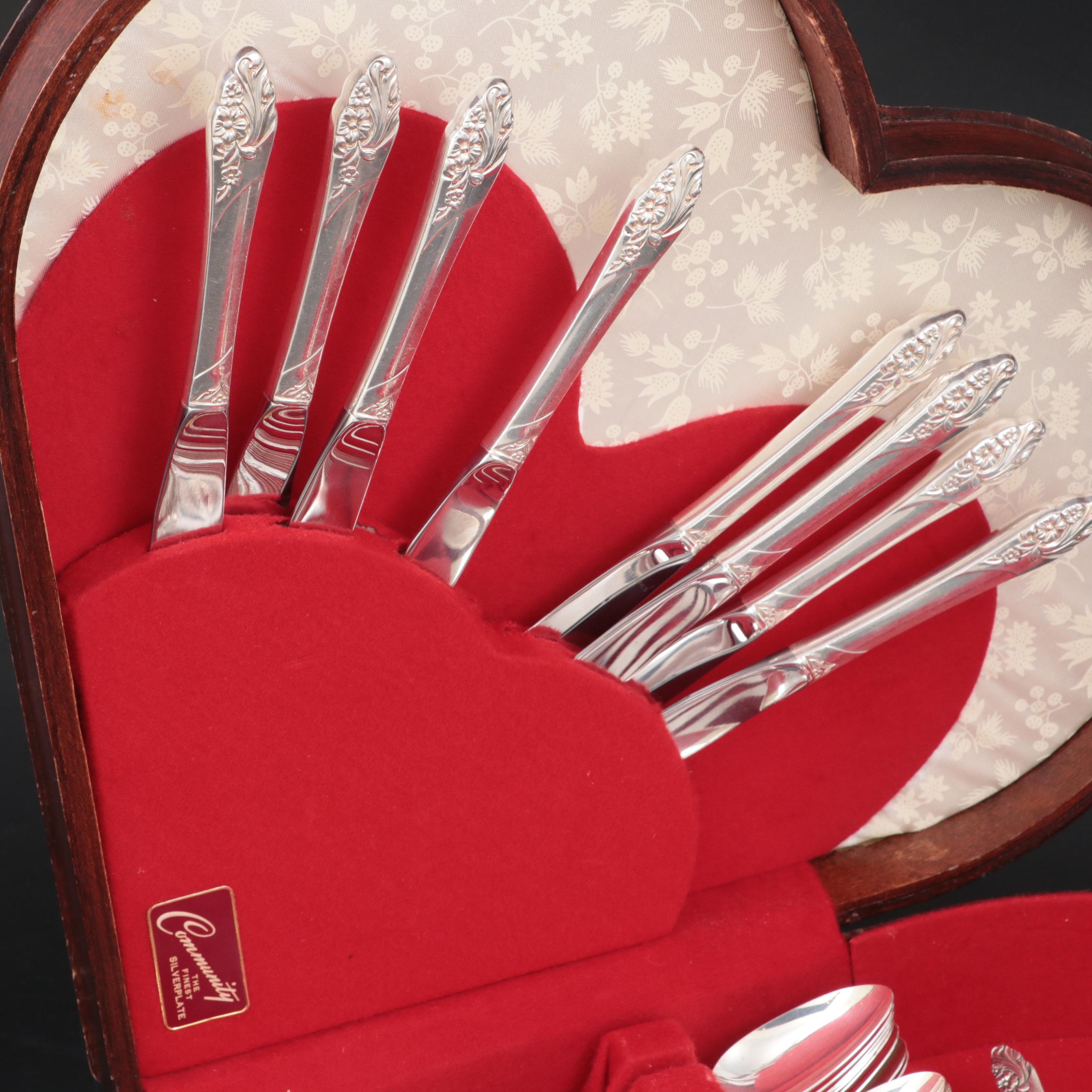 Oneida Community "Evening Star" Silver Plate Flatware in Wood Heart Box, c. 1955