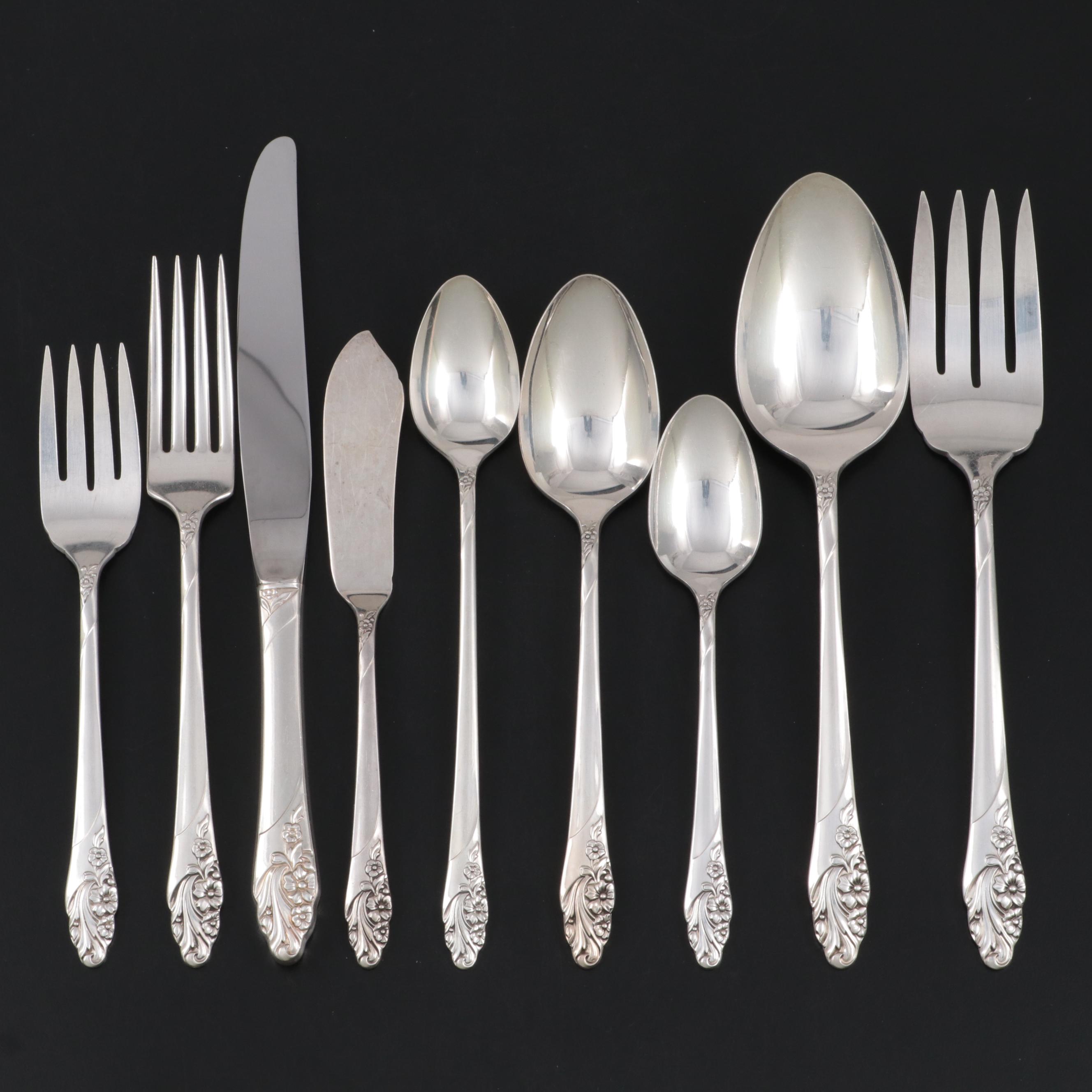Oneida Community "Evening Star" Silver Plate Flatware in Wood Heart Box, c. 1955