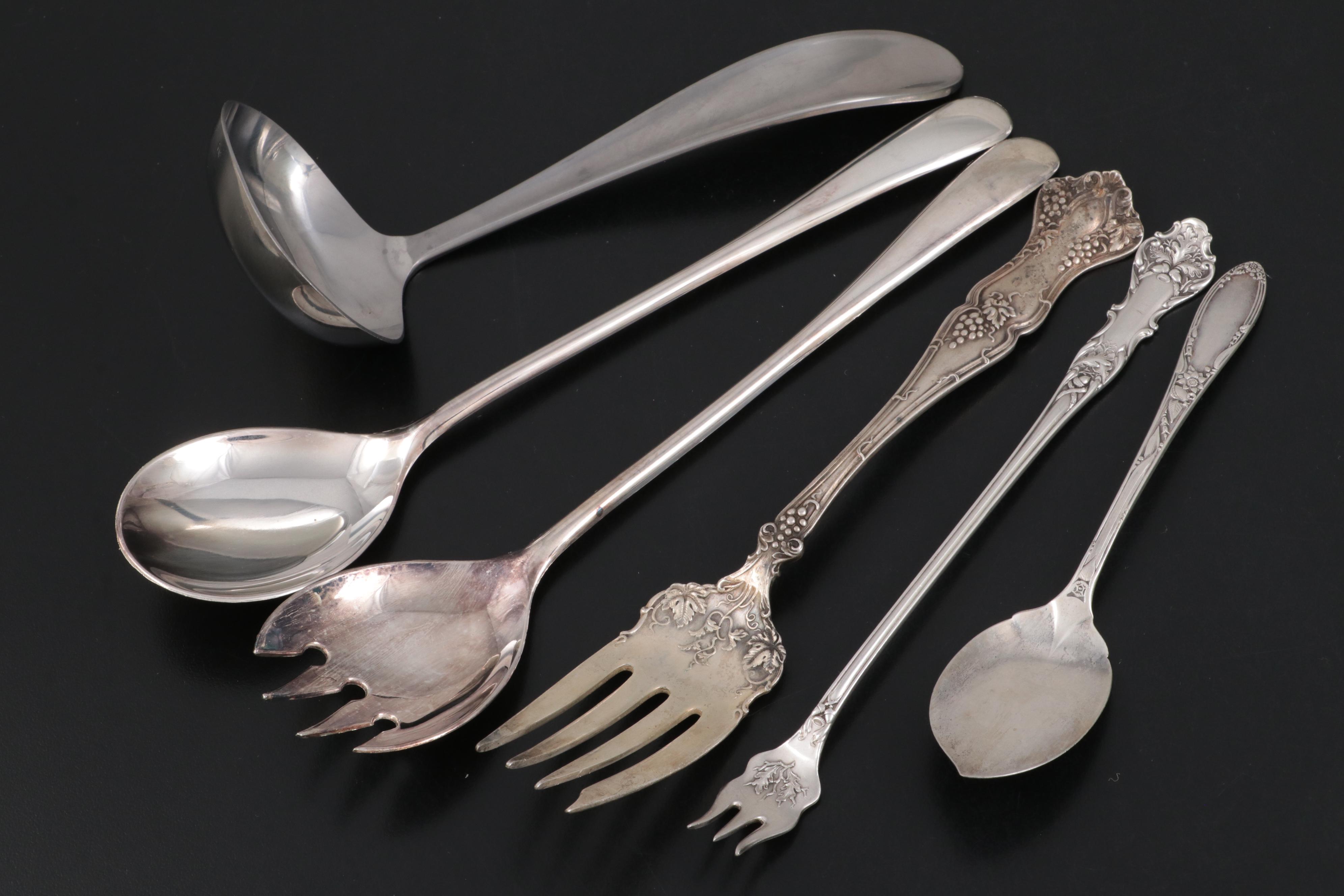 Oneida Community "Evening Star" Silver Plate Flatware in Wood Heart Box, c. 1955