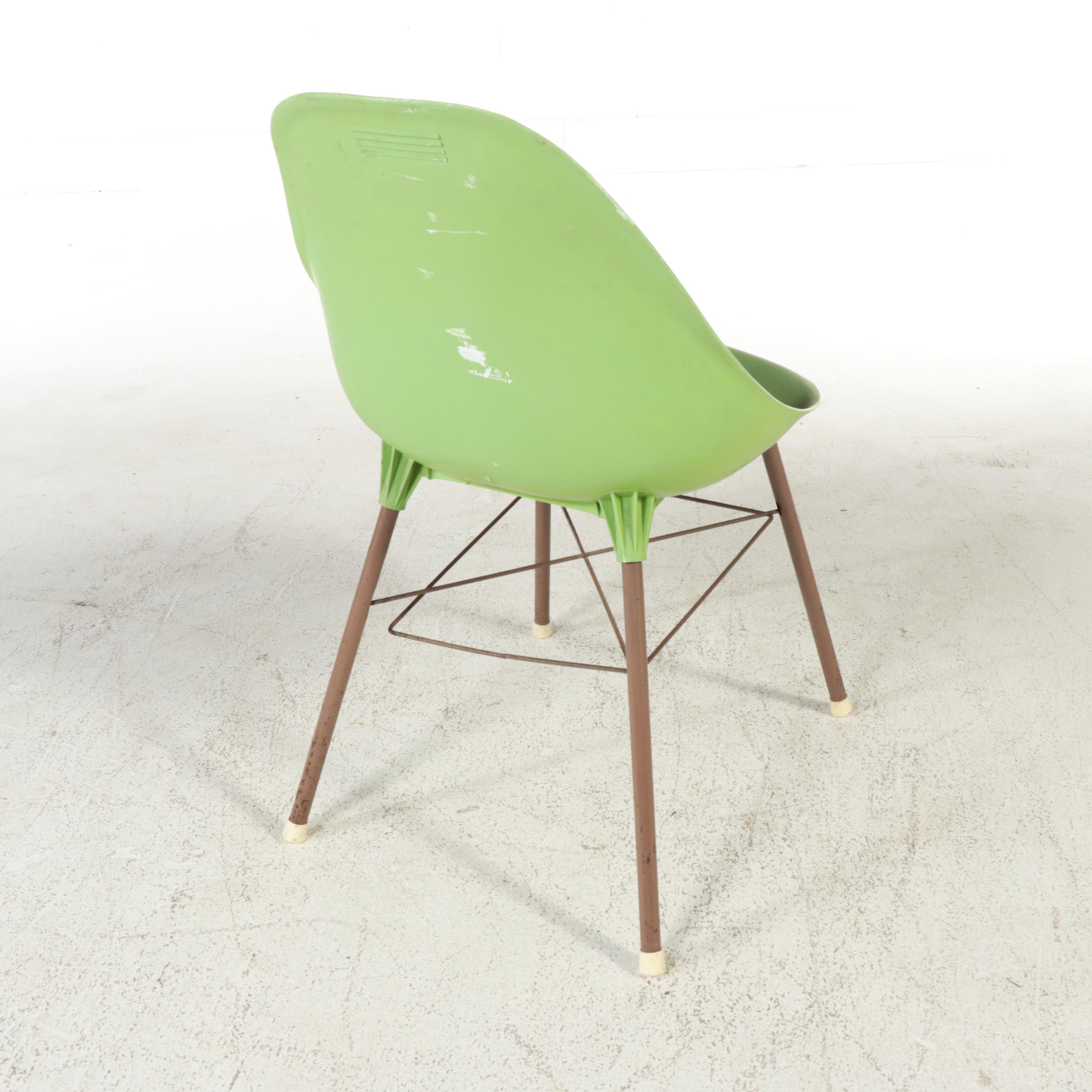 MCM Viking Electric Sewing Machine With Table and Chair