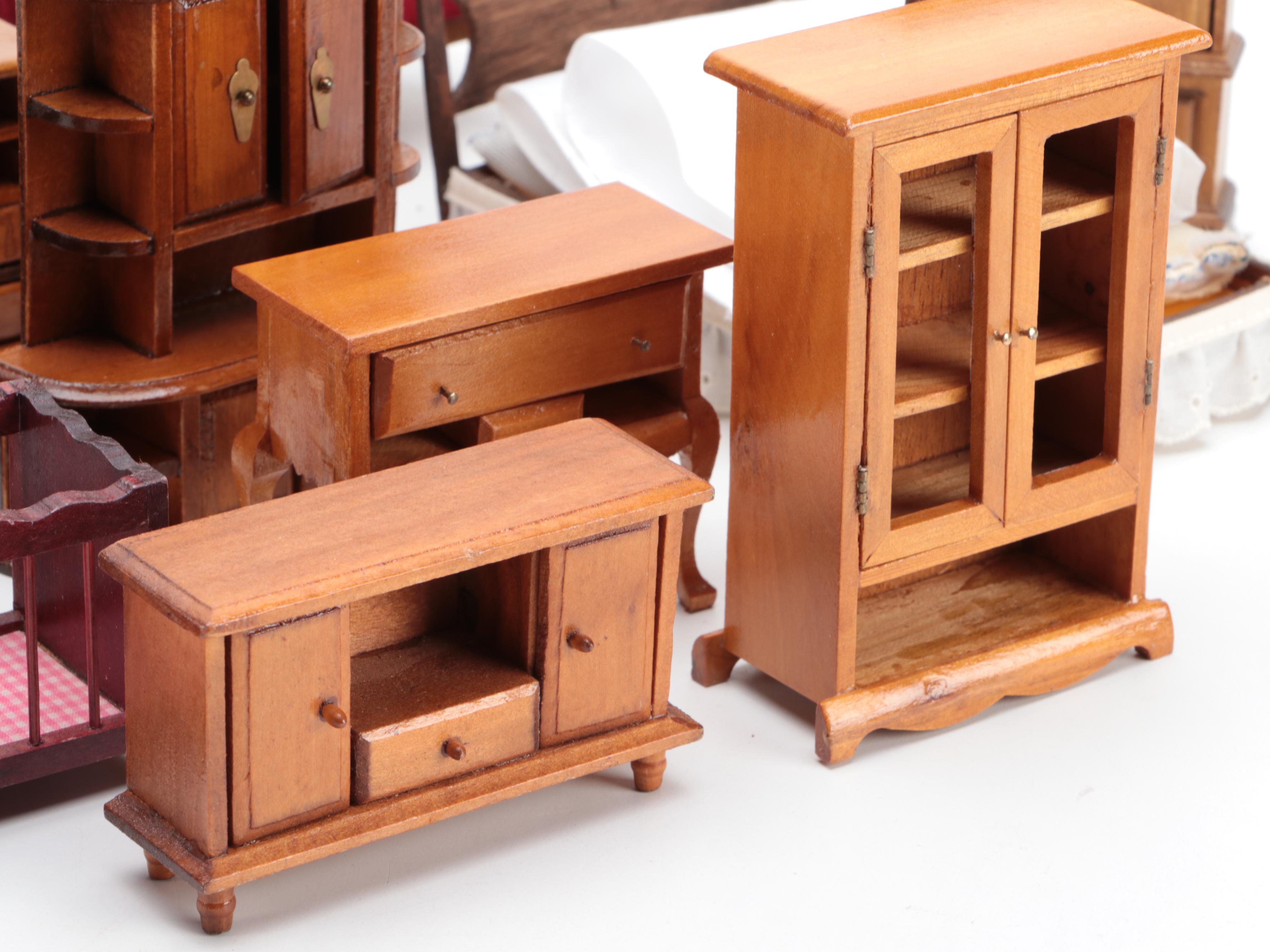 Miniature Wooden Doll House Furniture, Mantel and Accessories