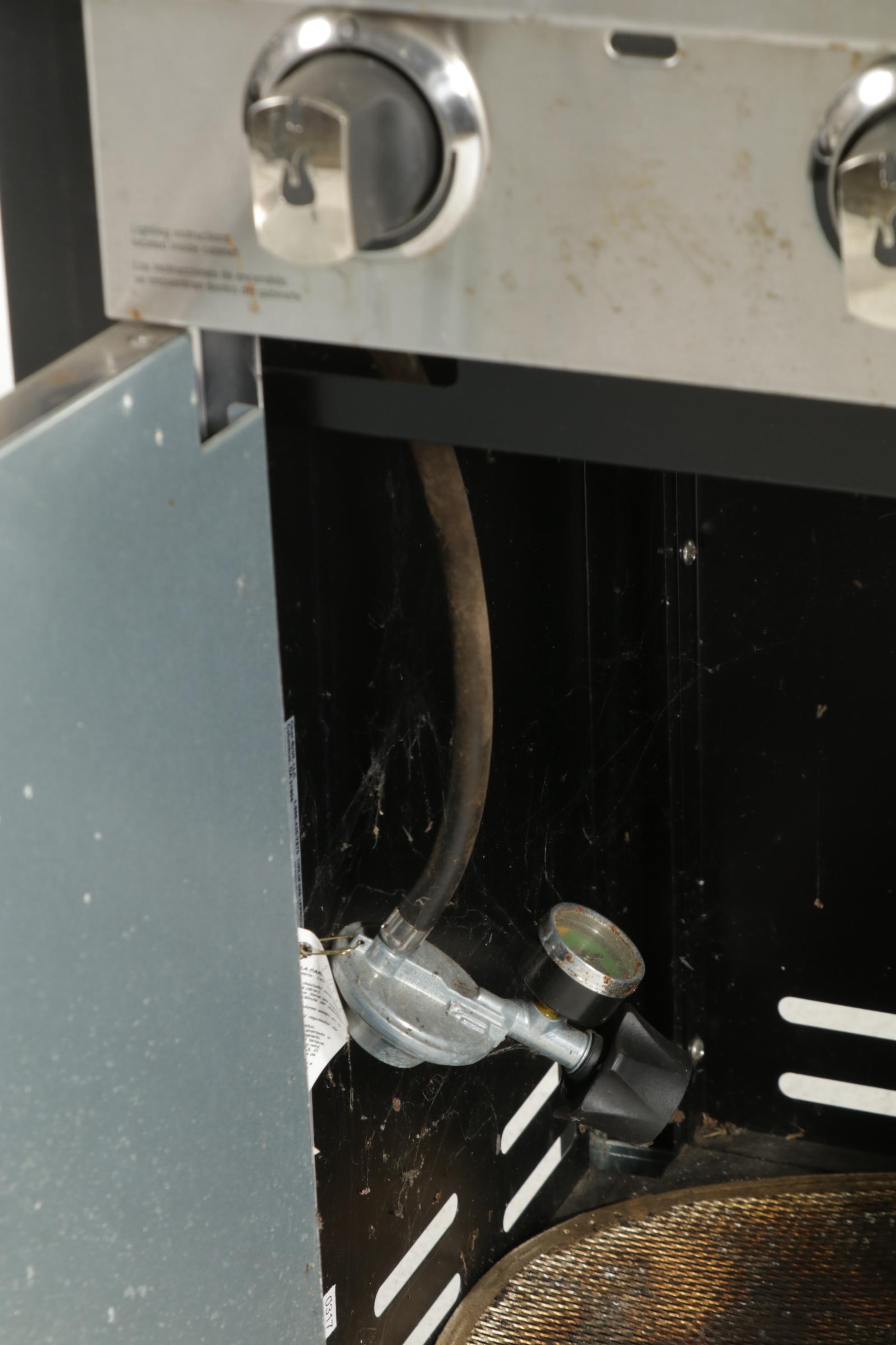 Char-Broil Commercial Series Stainless/Black 4-Burner LP Infrared Gas Grill