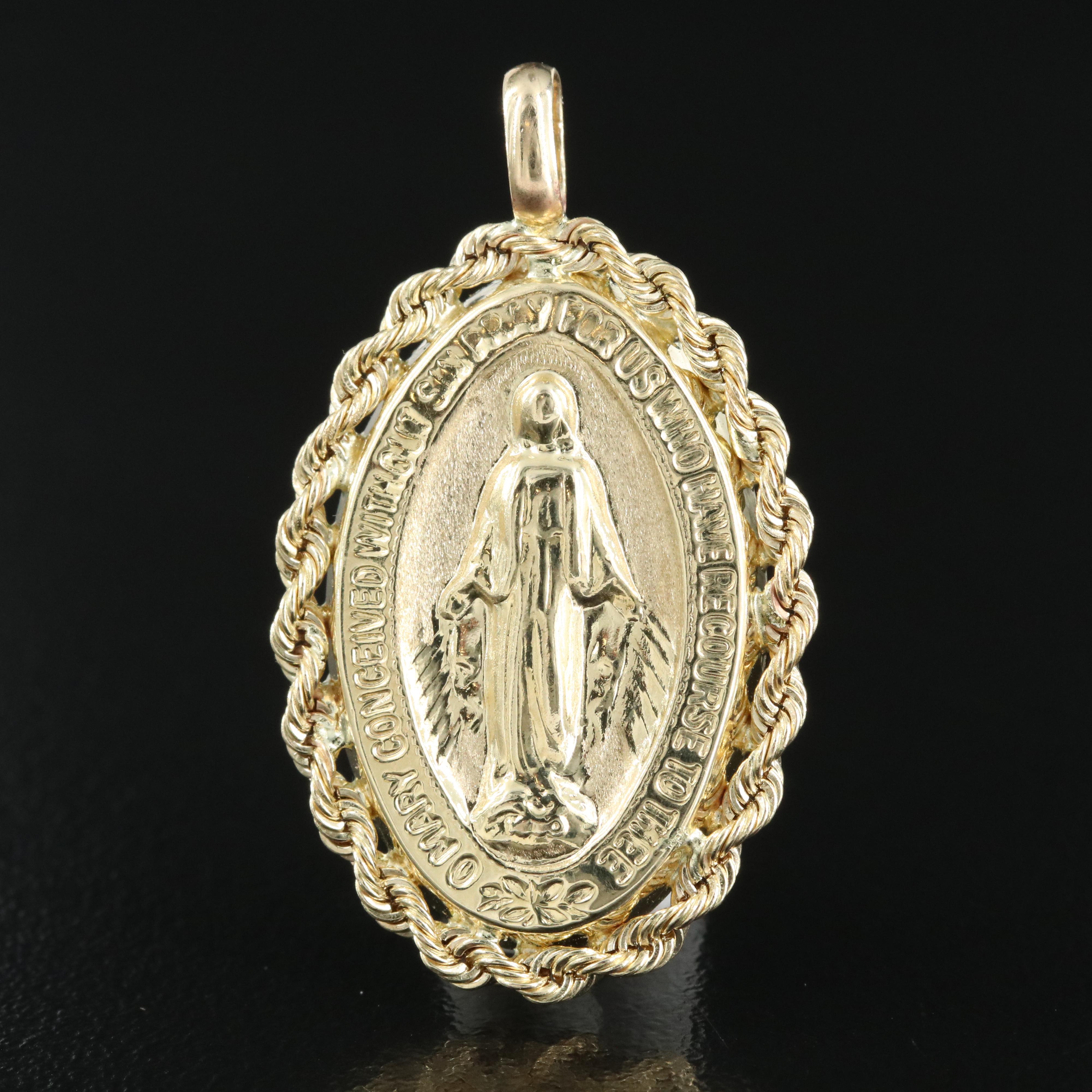 10K Immaculate Conception Medal with Rope Detailing
