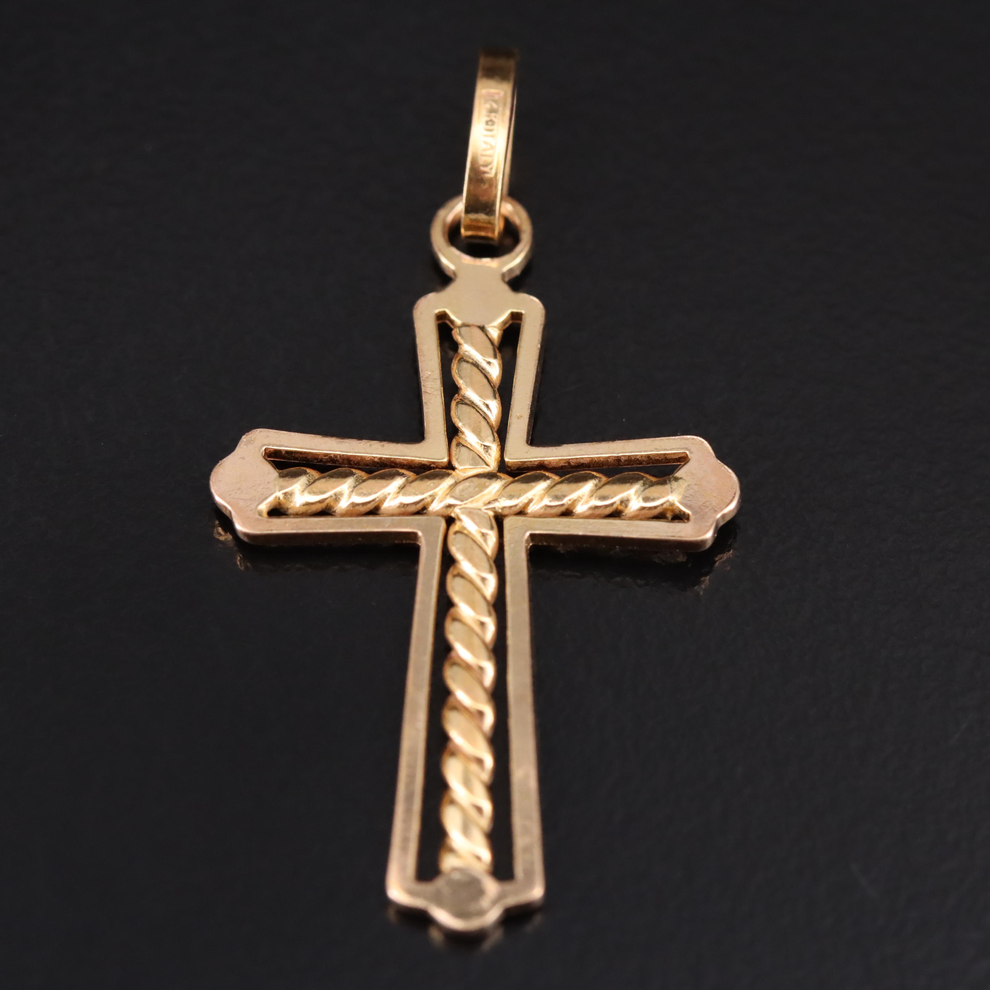Italian 14K Gold Cross Pendant
