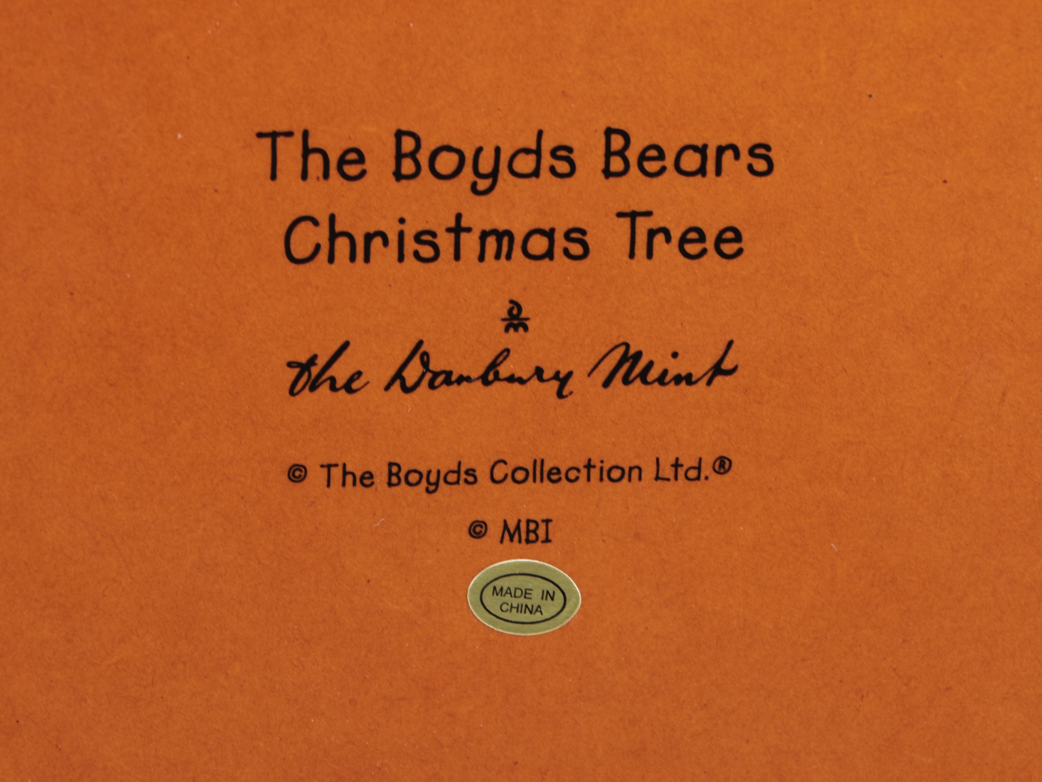 Boyds Bears Resin Light Up Christmas Tree Figurine