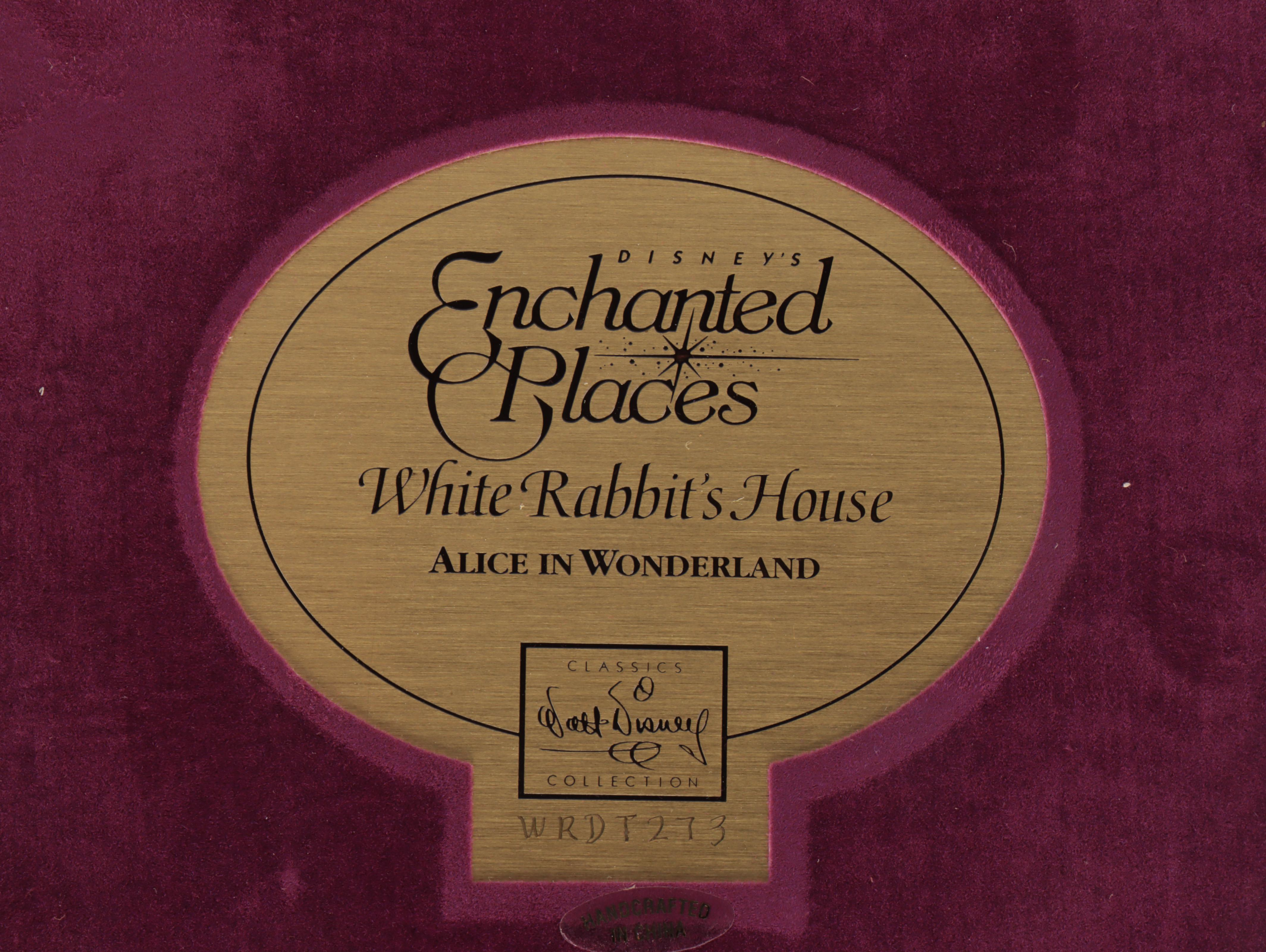 Walt Disney Enchanted Places "Alice in Wonderland" and More Figurines