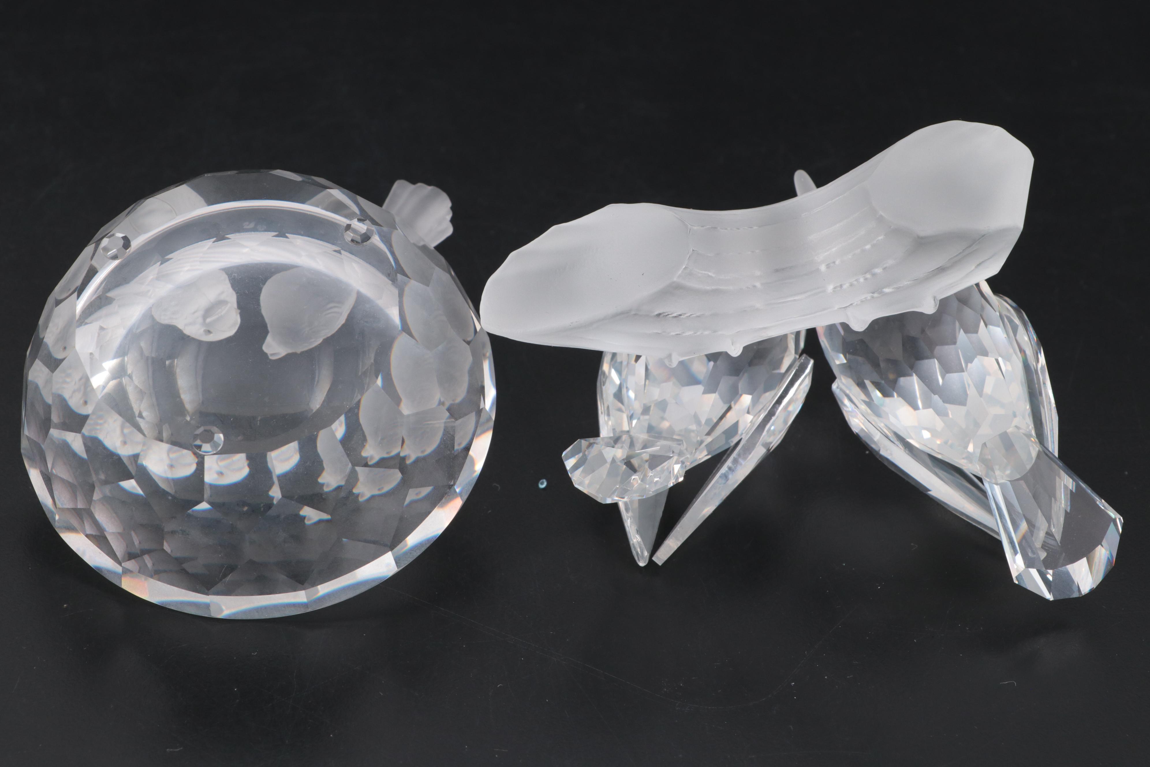 Swarovski Crystal Bird Figurines with Mirrored Display Tray, Late 20th Century