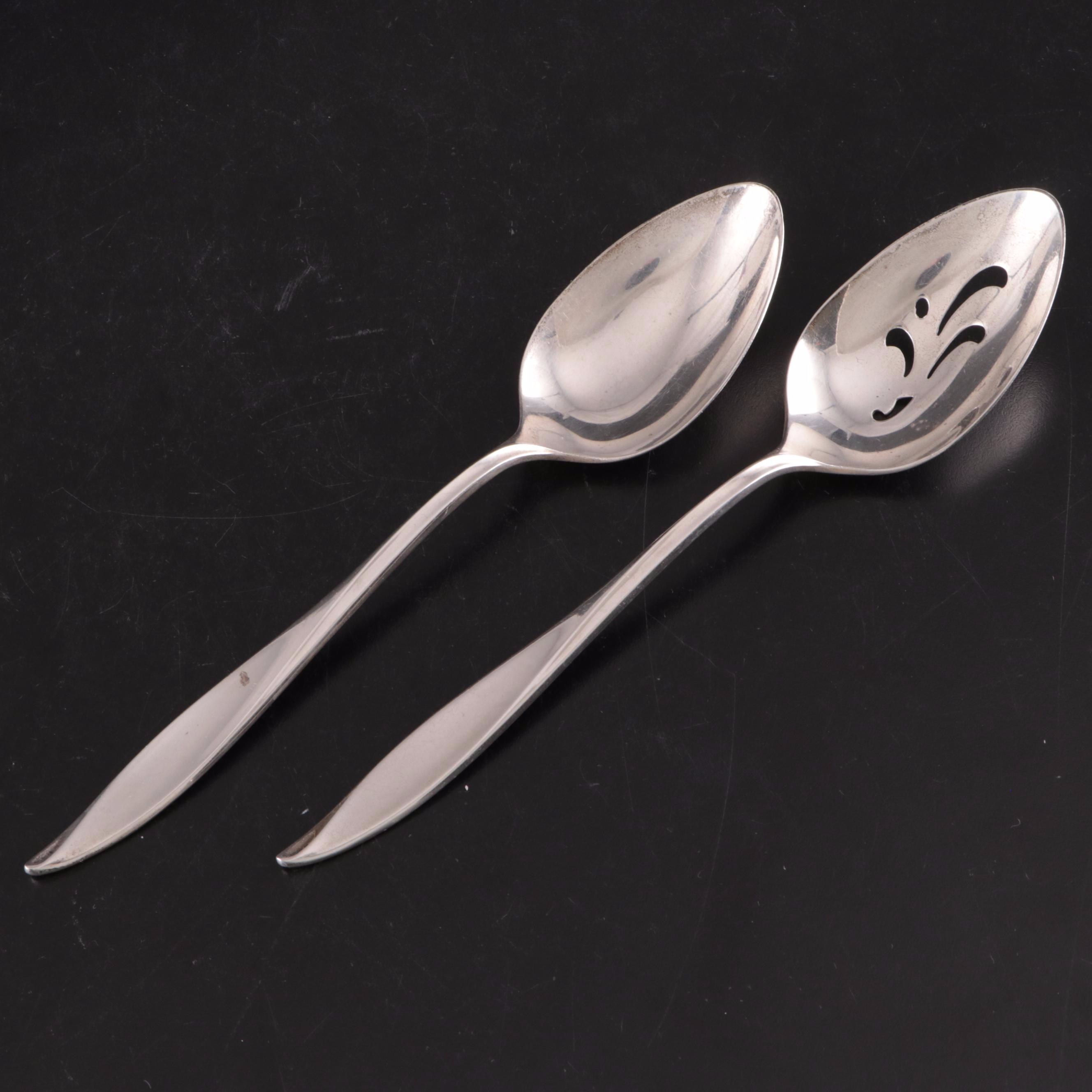 Oneida Heirloom "Vivant" Sterling Silver Flatware