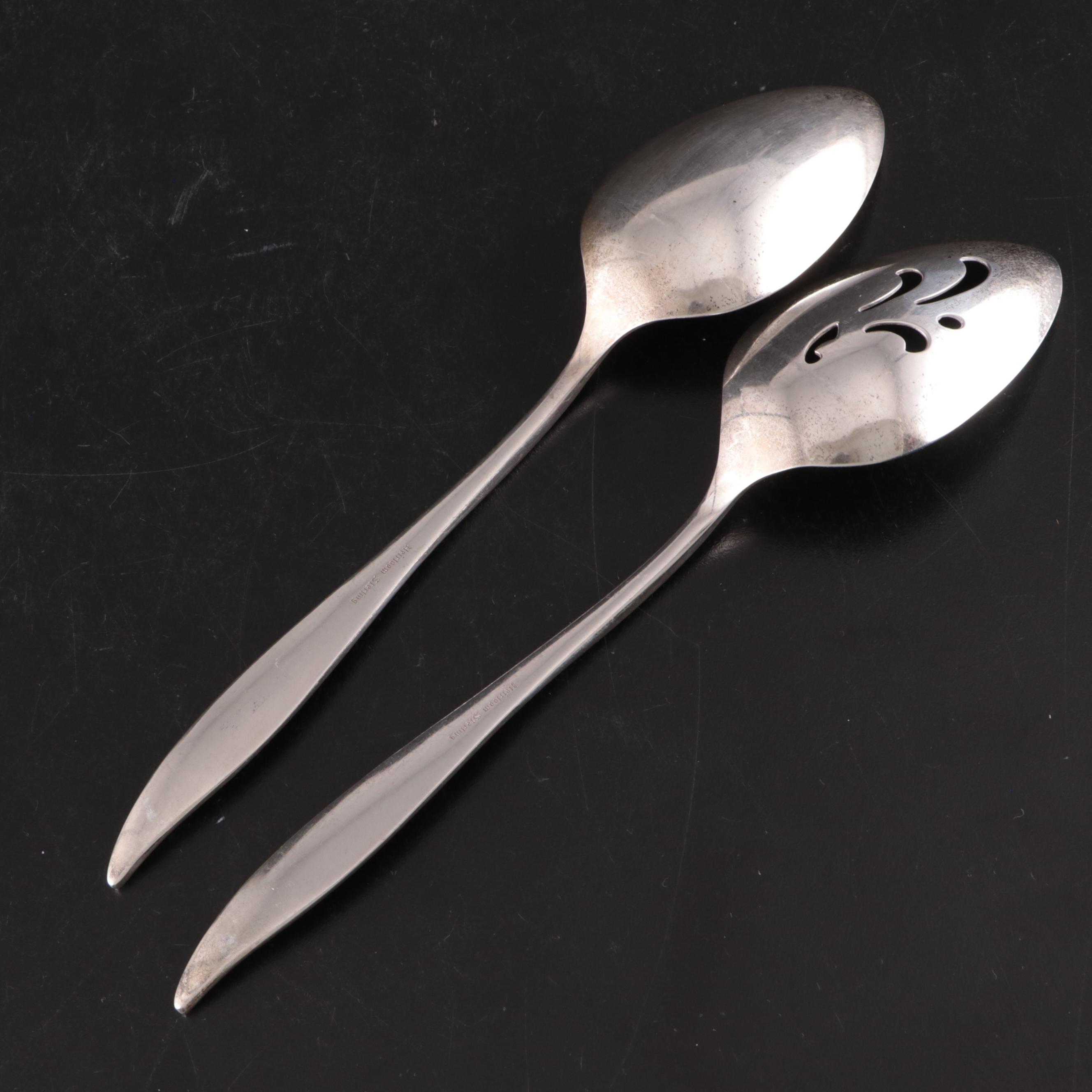 Oneida Heirloom "Vivant" Sterling Silver Flatware
